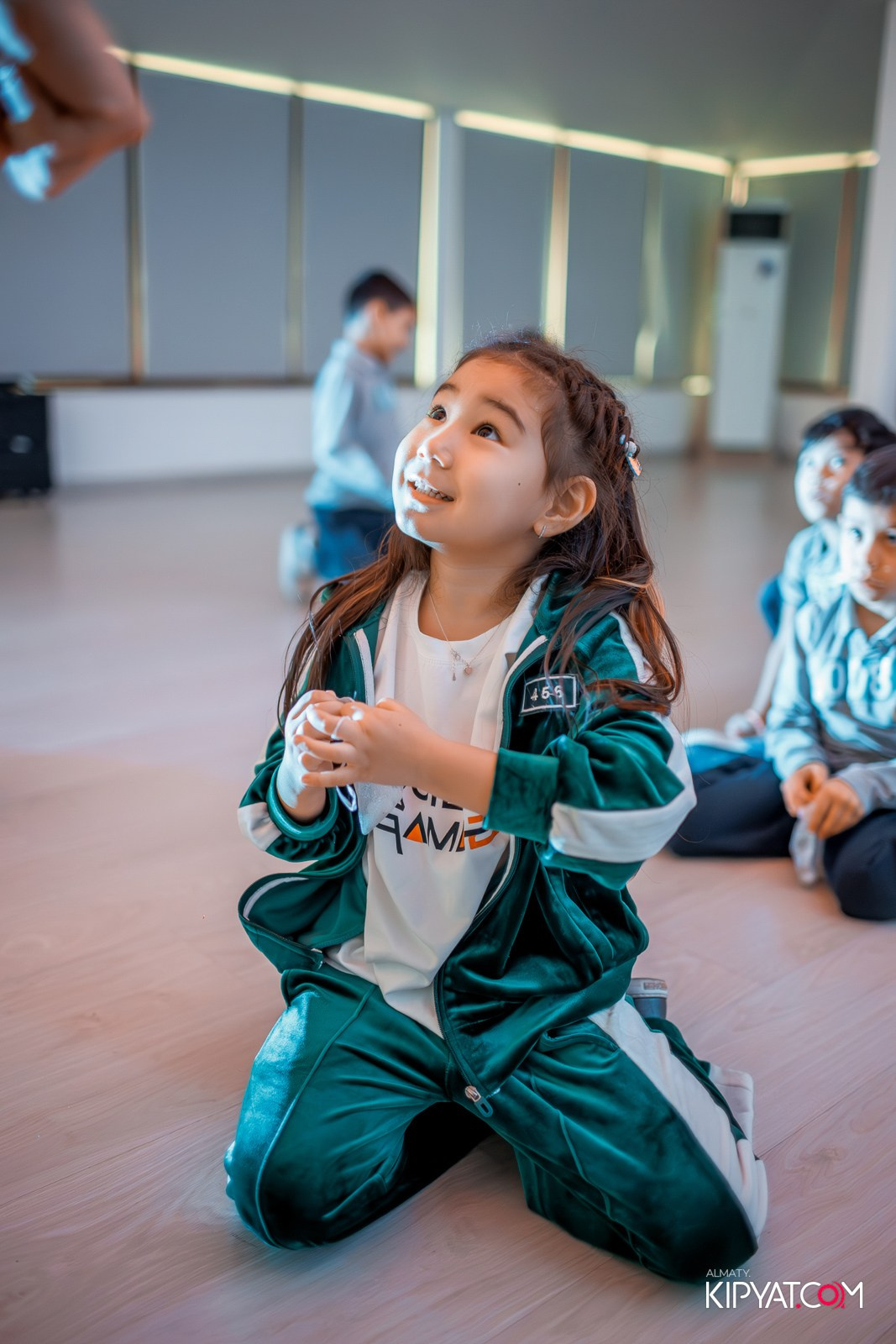 КВЕСТ-ШОУ ALAROVICH ИГРА В КАЛЬМАРА. КИПЯТКОМ АЛМАТЫ!