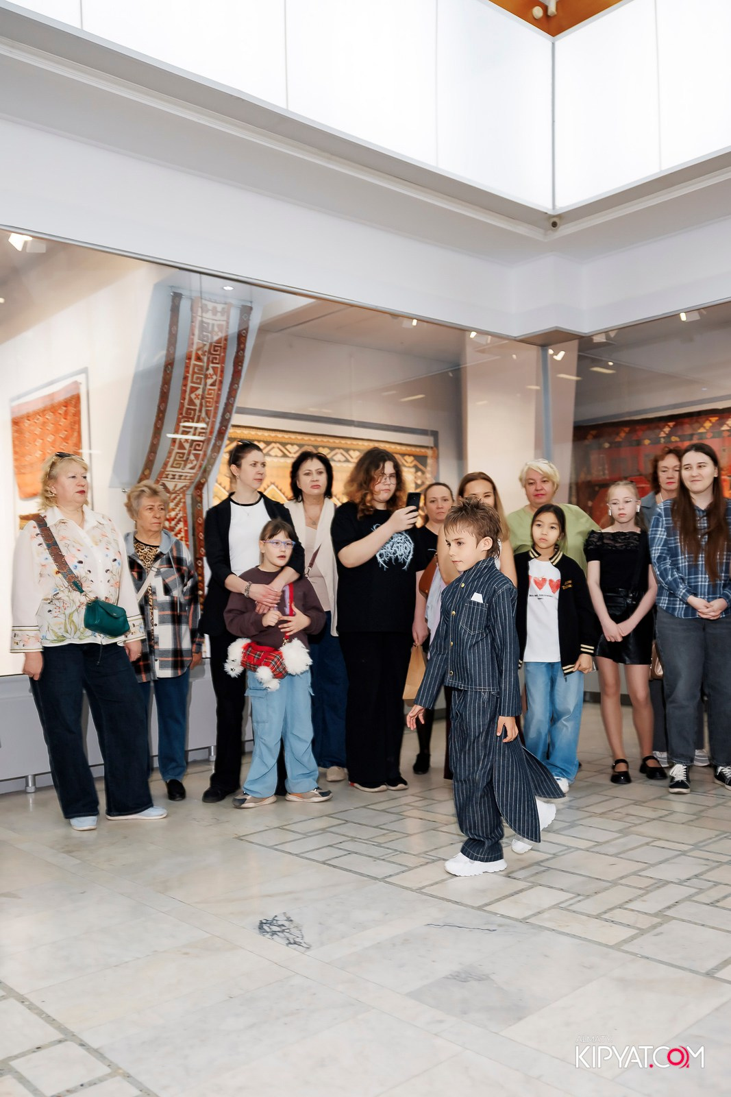JUNIOR MODELS SHOW. ПЕРФОМАНС НОЧЬ В МУЗЕЕ. КИПЯТКОМ АЛМАТЫ! Фотосъемка мероприятий в Алматы