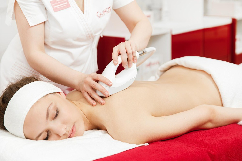 Комплексная съёмка для центра косметологии Guinot