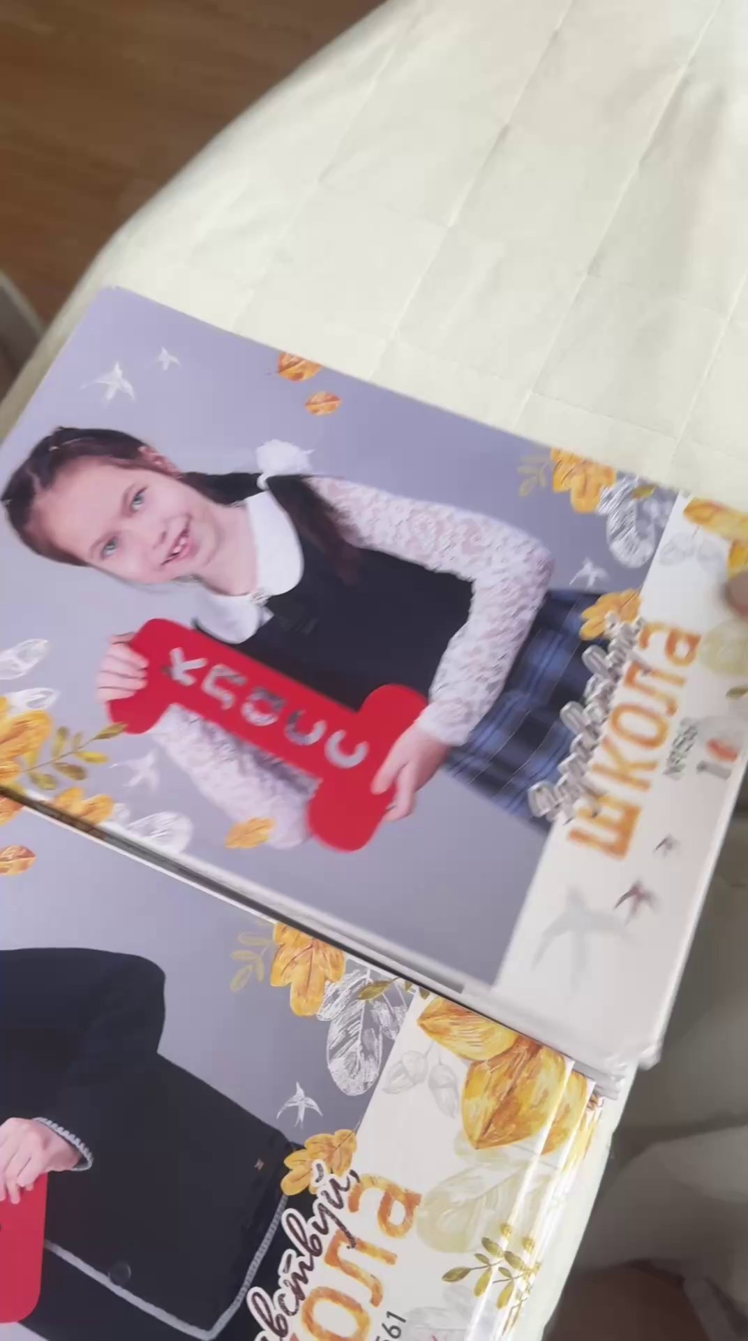 Видео обзор альбомов. Школьный фотограф Олеся Галатова