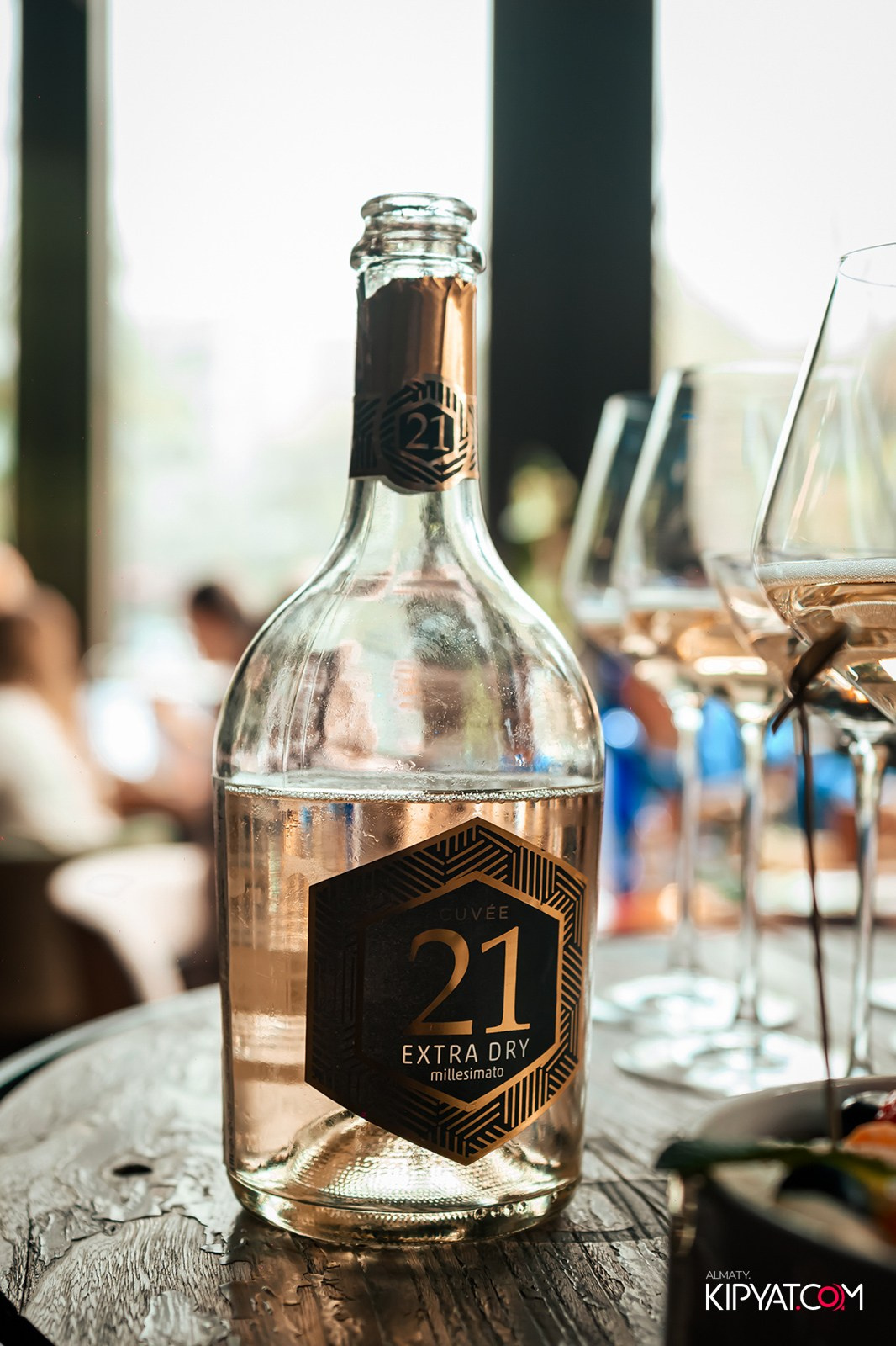 LUX BRUNCH. КИПЯТКОМ АЛМАТЫ!