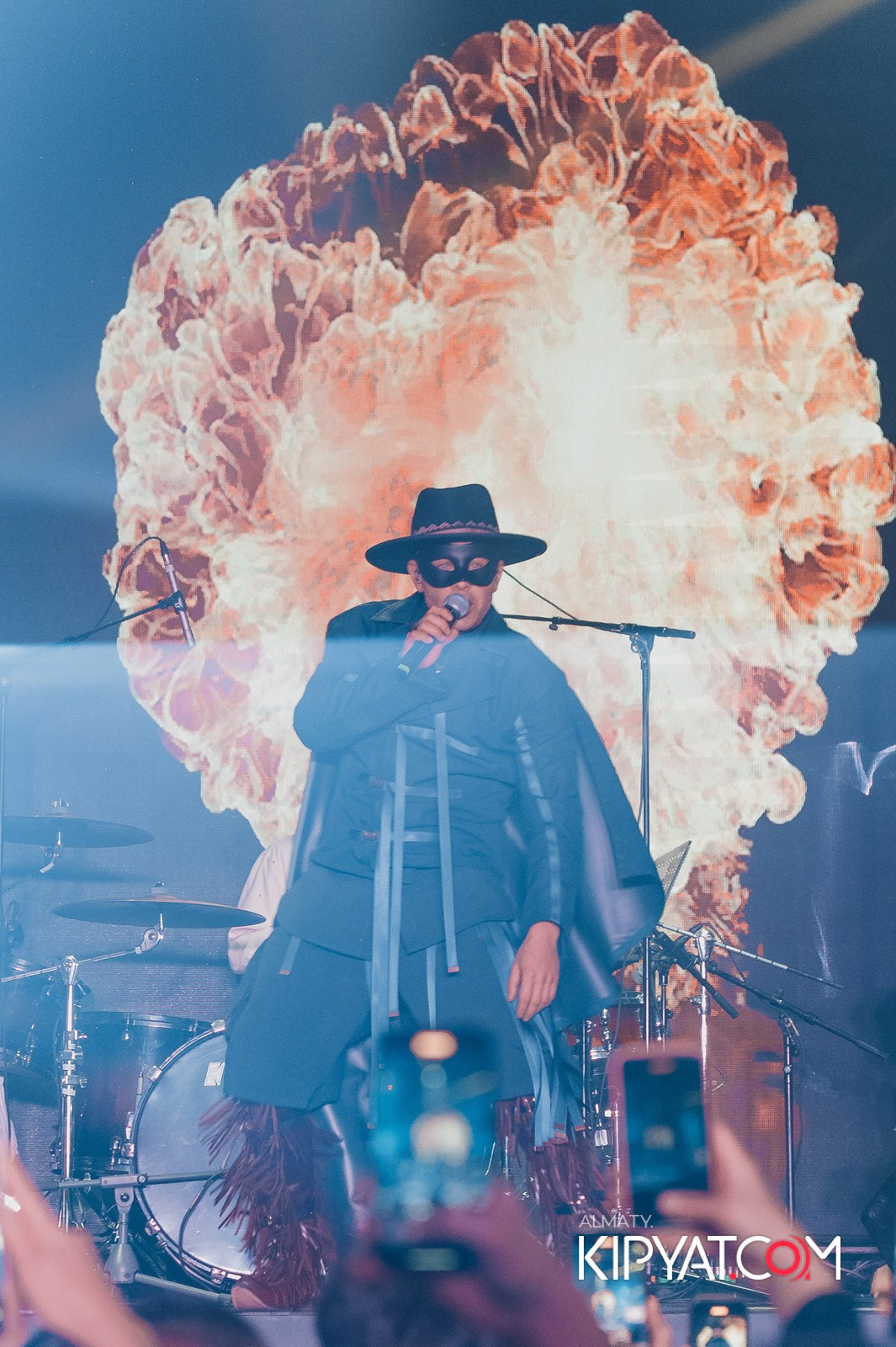 SANTA BARBARA — SPECIAL QUEST МИТЯ ФОМИН. КИПЯТКОМ АЛМАТЫ!