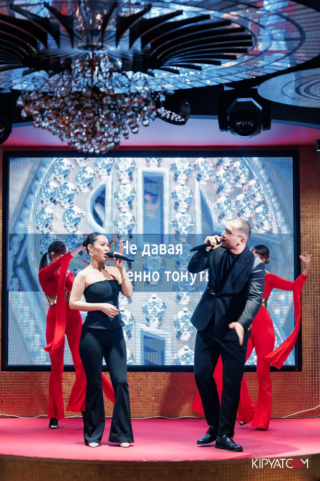 ЗАЯ, НА БИС. КИПЯТКОМ АЛМАТЫ!