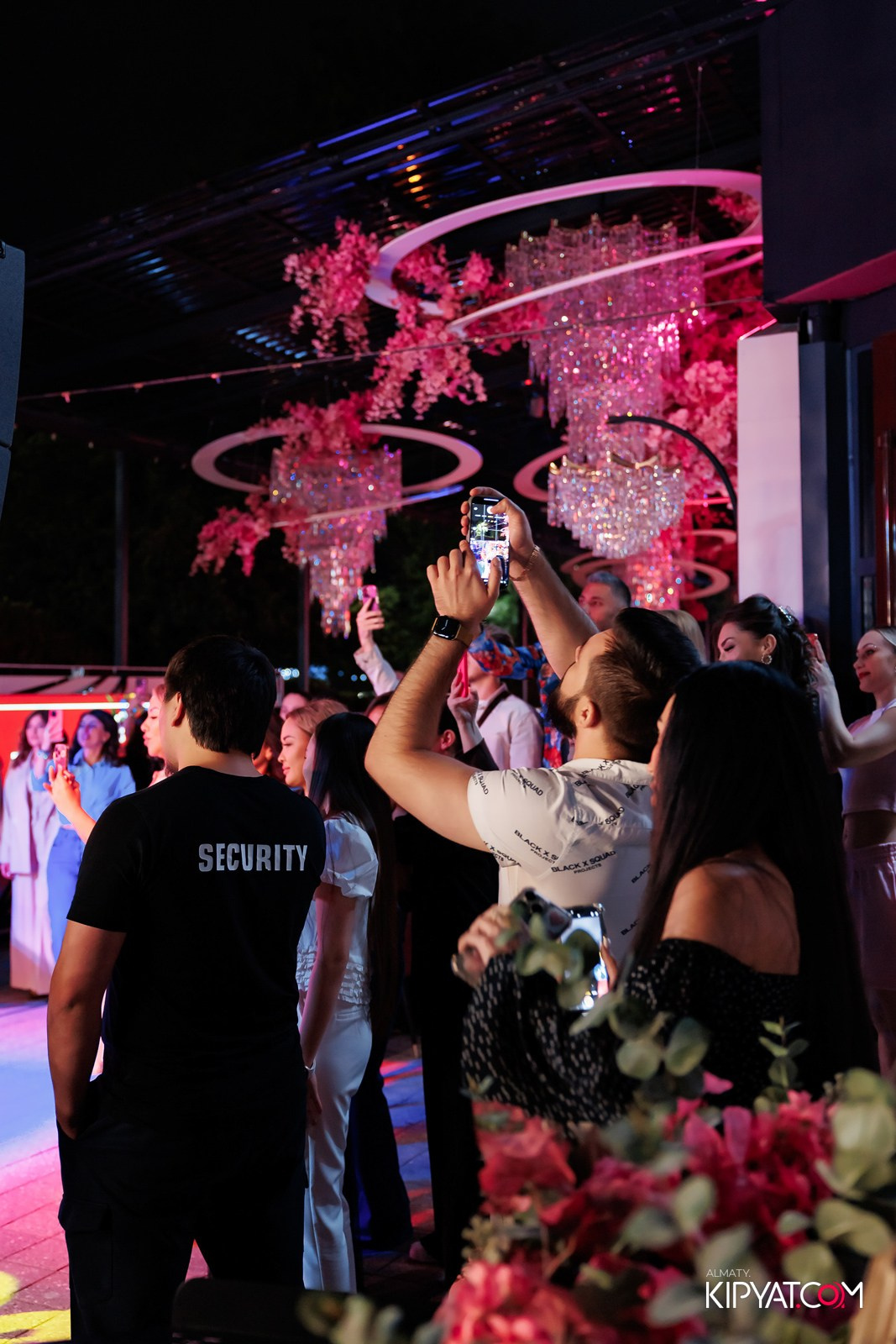 НОДАР РЕВИЯ В «ЗАЯ, НА БИС». КИПЯТКОМ АЛМАТЫ!