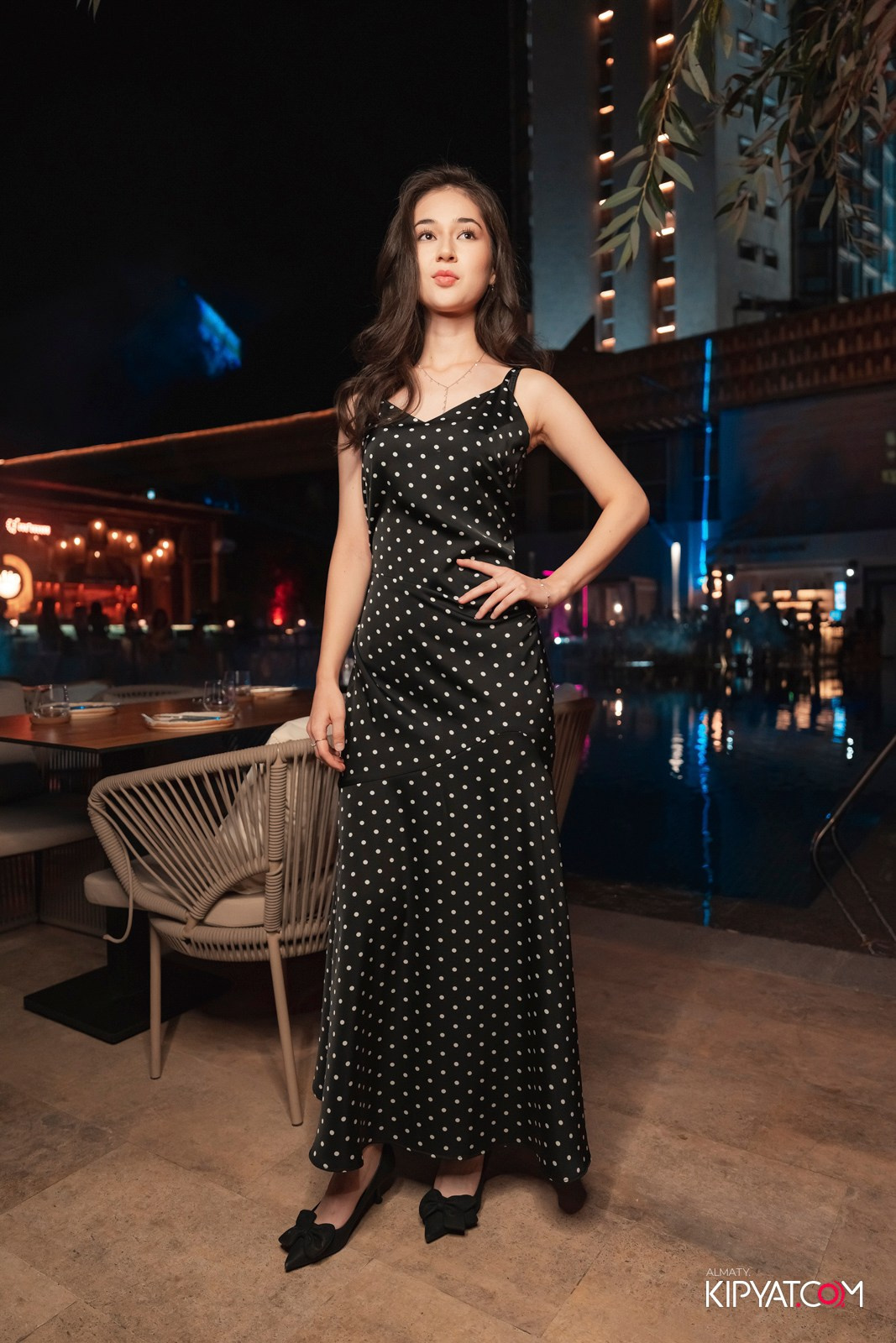 EDEN POOL & BAR. КИПЯТКОМ АЛМАТЫ!