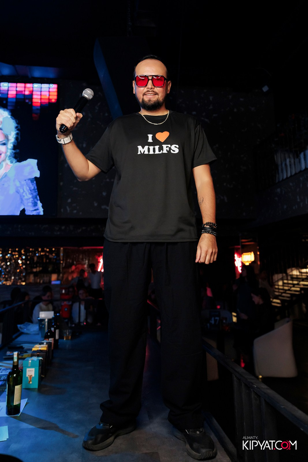МУЗЫКАЛЬНОЕ ЛОТО В HIT RETRO. КИПЯТКОМ АЛМАТЫ! Фотосъемка мероприятий в Алматы