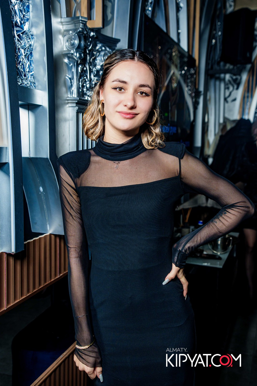 MOOD KARAOKE & TERRACE. КИПЯТКОМ АЛМАТЫ!