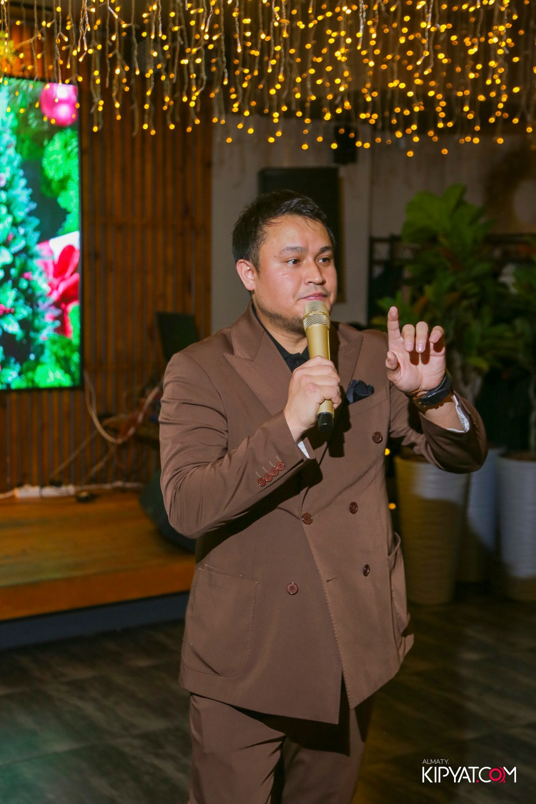 LIFE GRILL CAFE. КИПЯТКОМ АЛМАТЫ! Фотосъемка мероприятий в Алматы