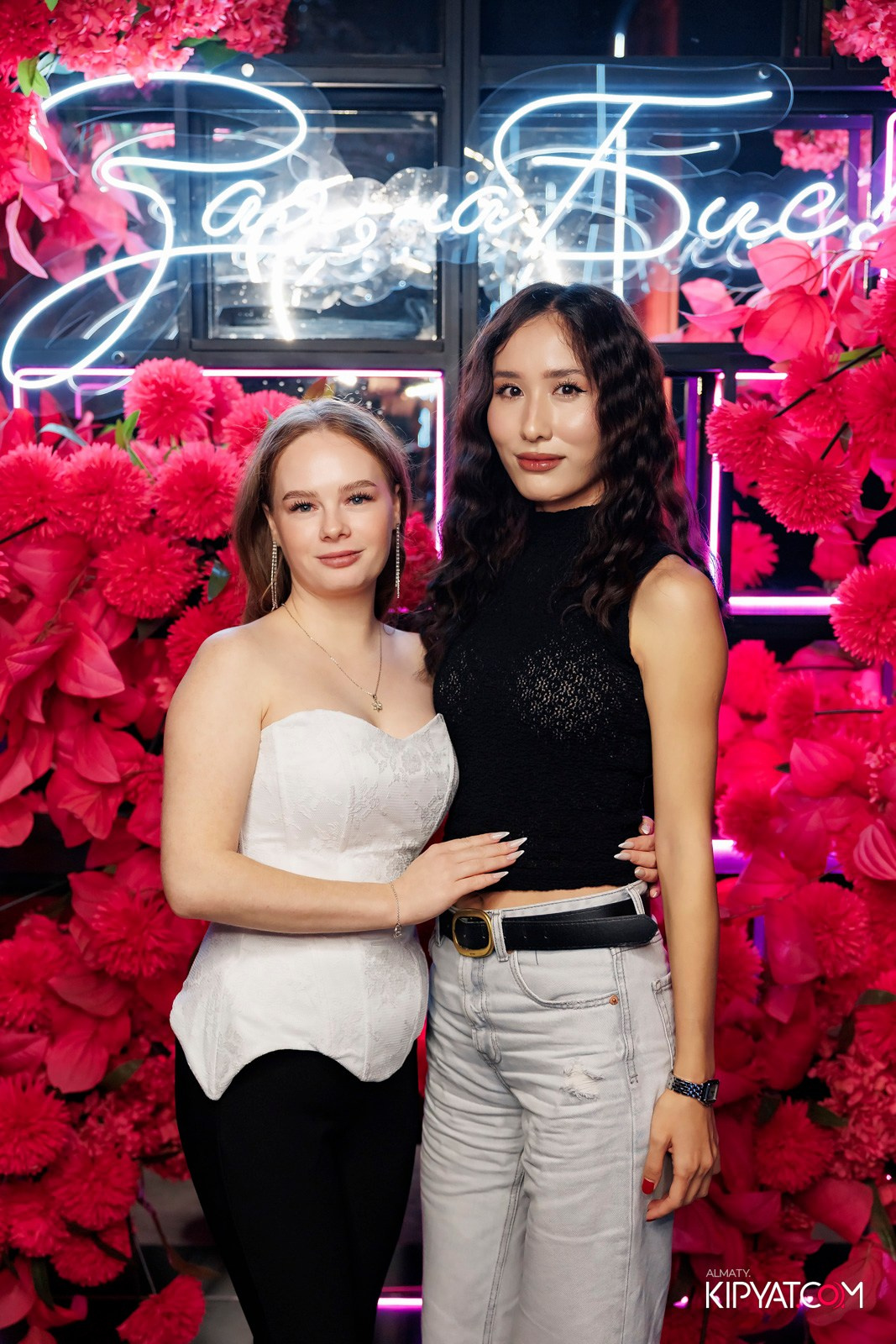 ЗАЯ, НА БИС. КИПЯТКОМ АЛМАТЫ!