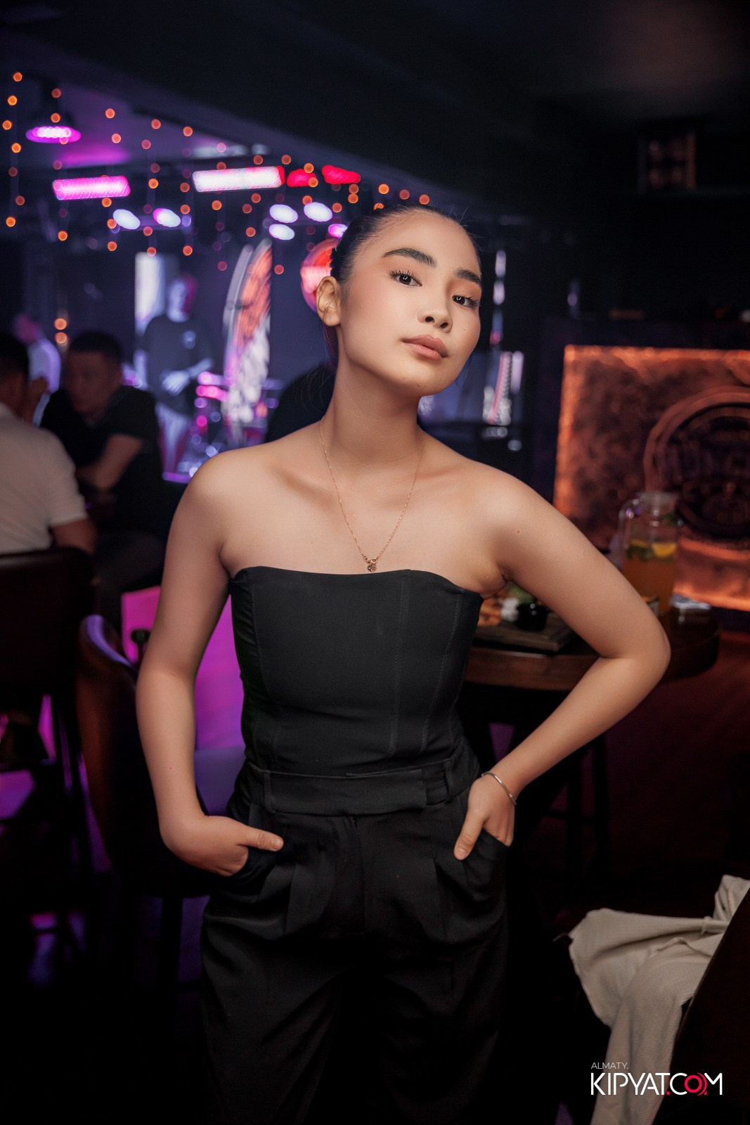 СУББОТА В MUNCHEN PUB. КИПЯТКОМ АЛМАТЫ!