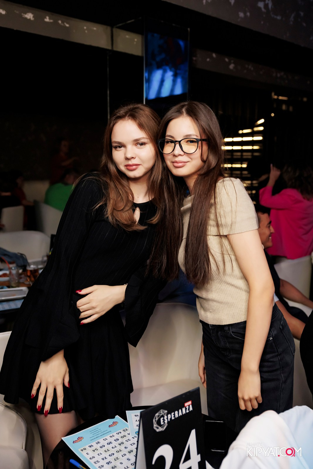 МУЗЫКАЛЬНОЕ ЛОТО В HIT RETRO. КИПЯТКОМ АЛМАТЫ!