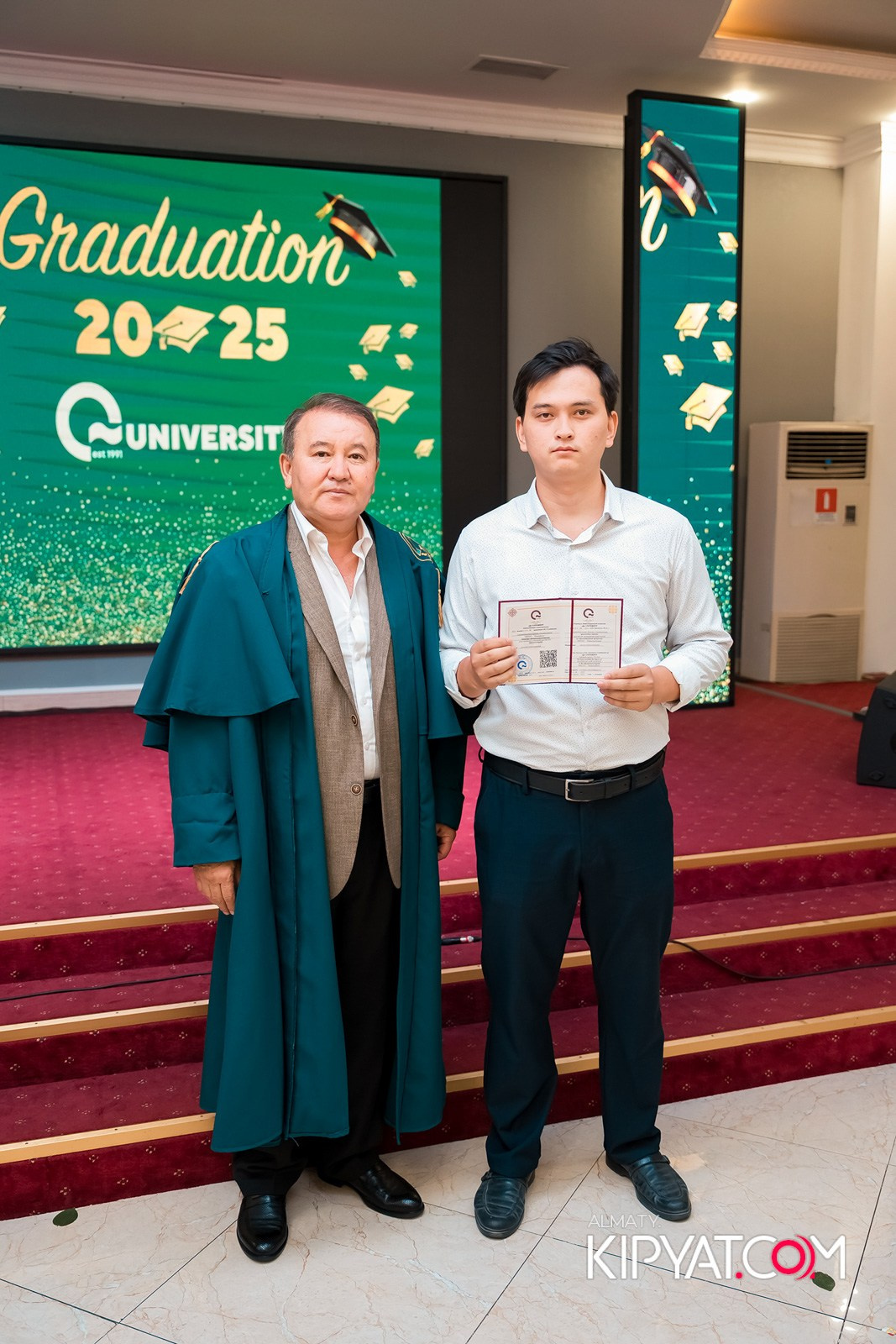 GRADUATION 2025 Q UNIVERSITY. КИПЯТКОМ АЛМАТЫ!