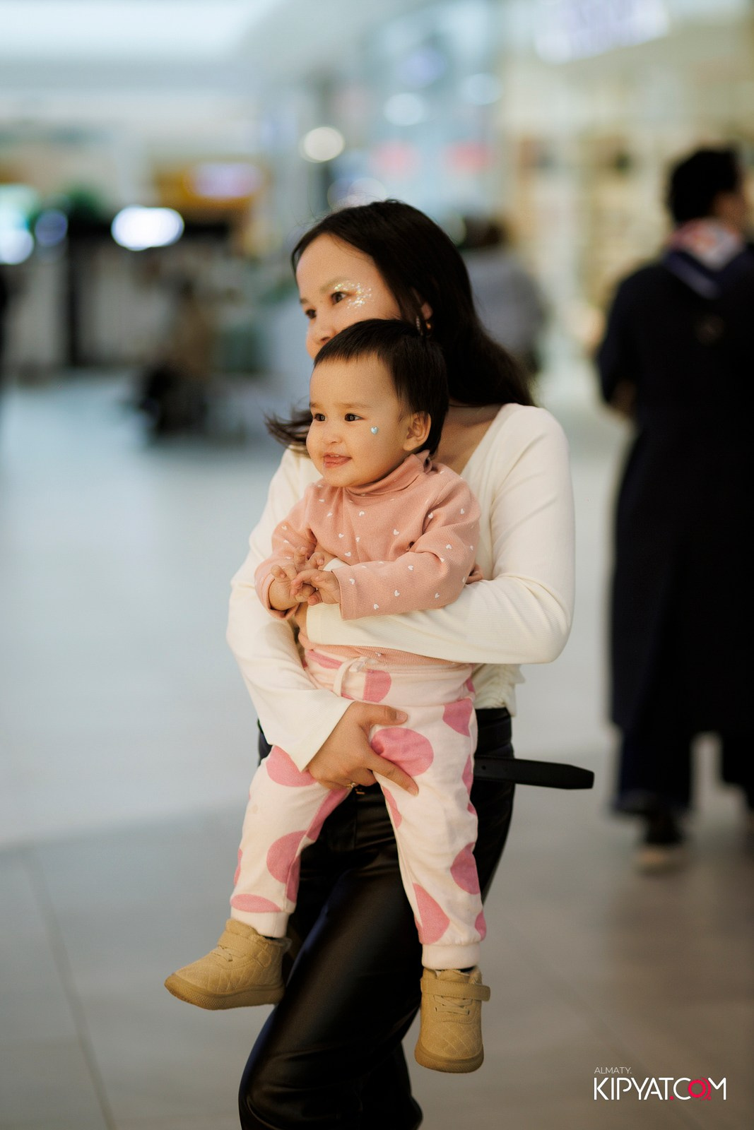 ПРЕЗЕНТАЦИЯ SAMSUNG S26. КИПЯТКОМ АЛМАТЫ! Фотосъемка мероприятий в Алматы