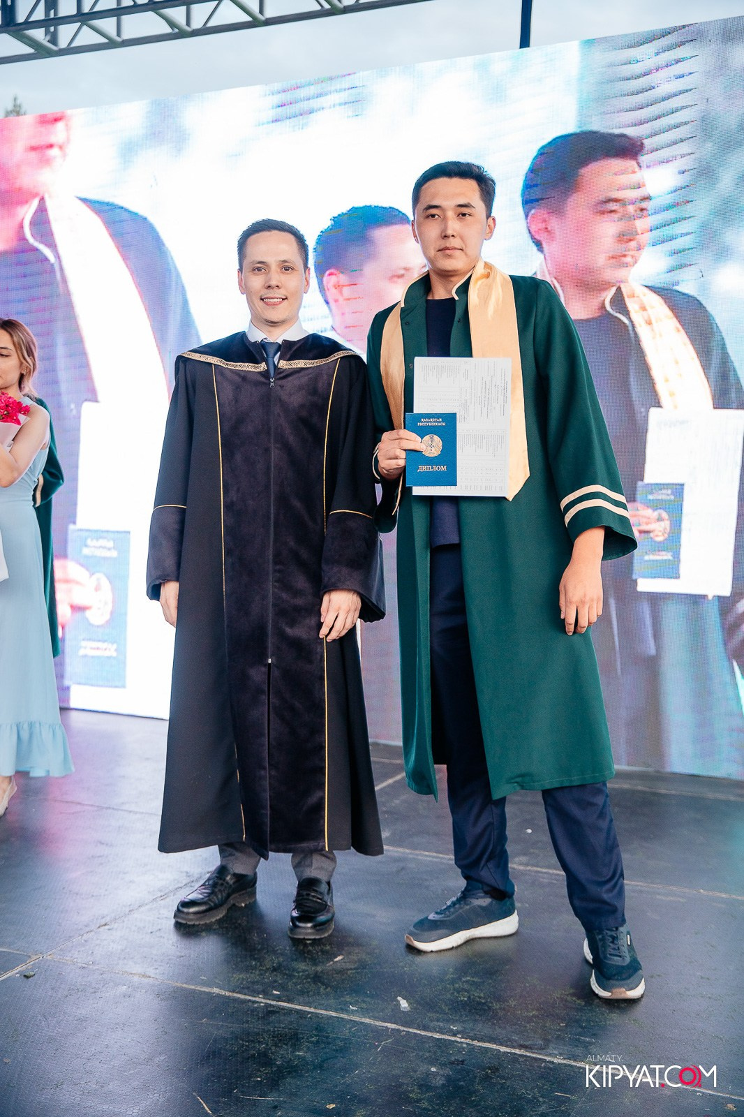 ВРУЧЕНИЕ ДИПЛОМОВ — НАРХОЗ КОЛЛЕДЖ. Part 4. КИПЯТКОМ АЛМАТЫ!