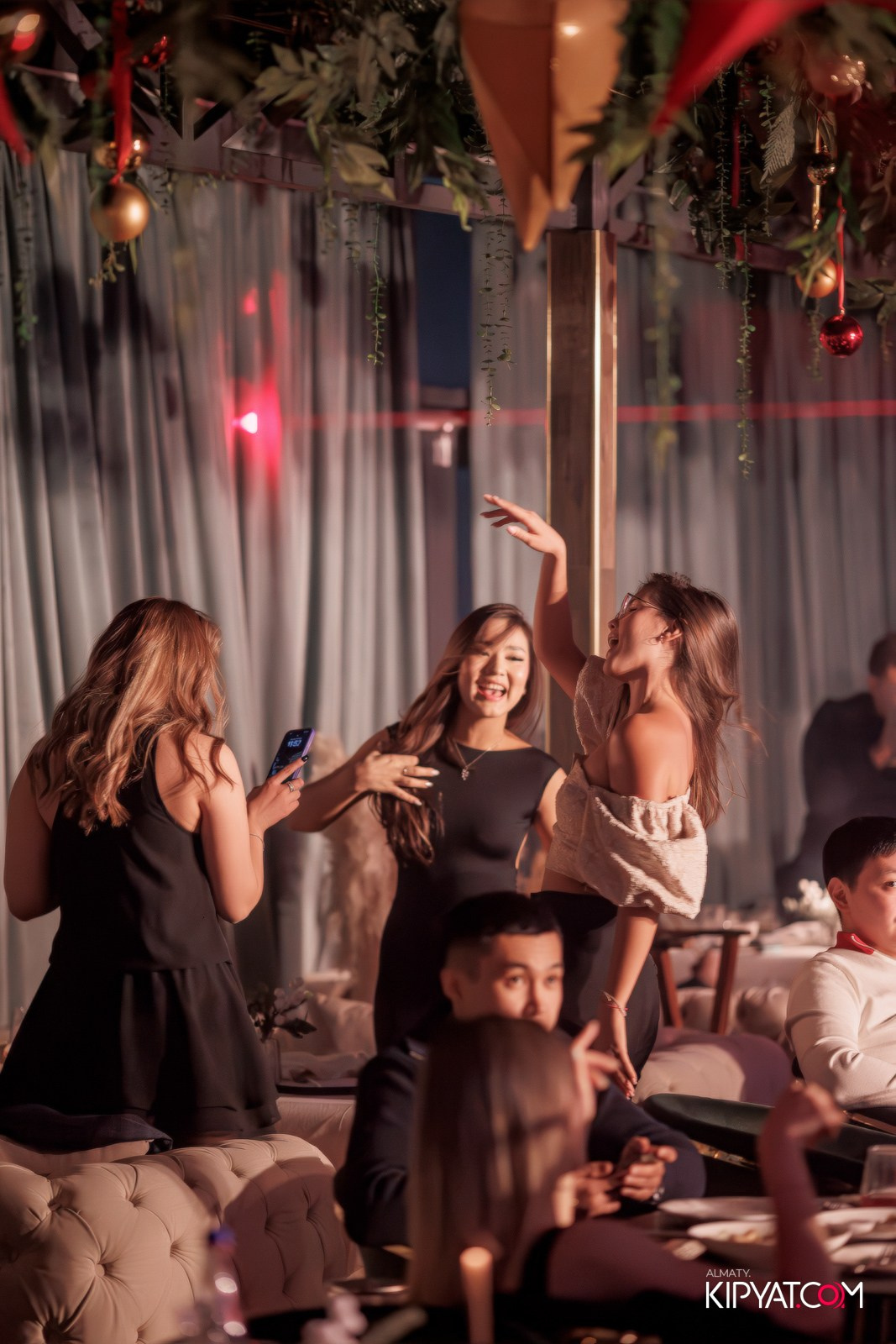 PATRIKI RESTAURANT. КИПЯТКОМ АЛМАТЫ!