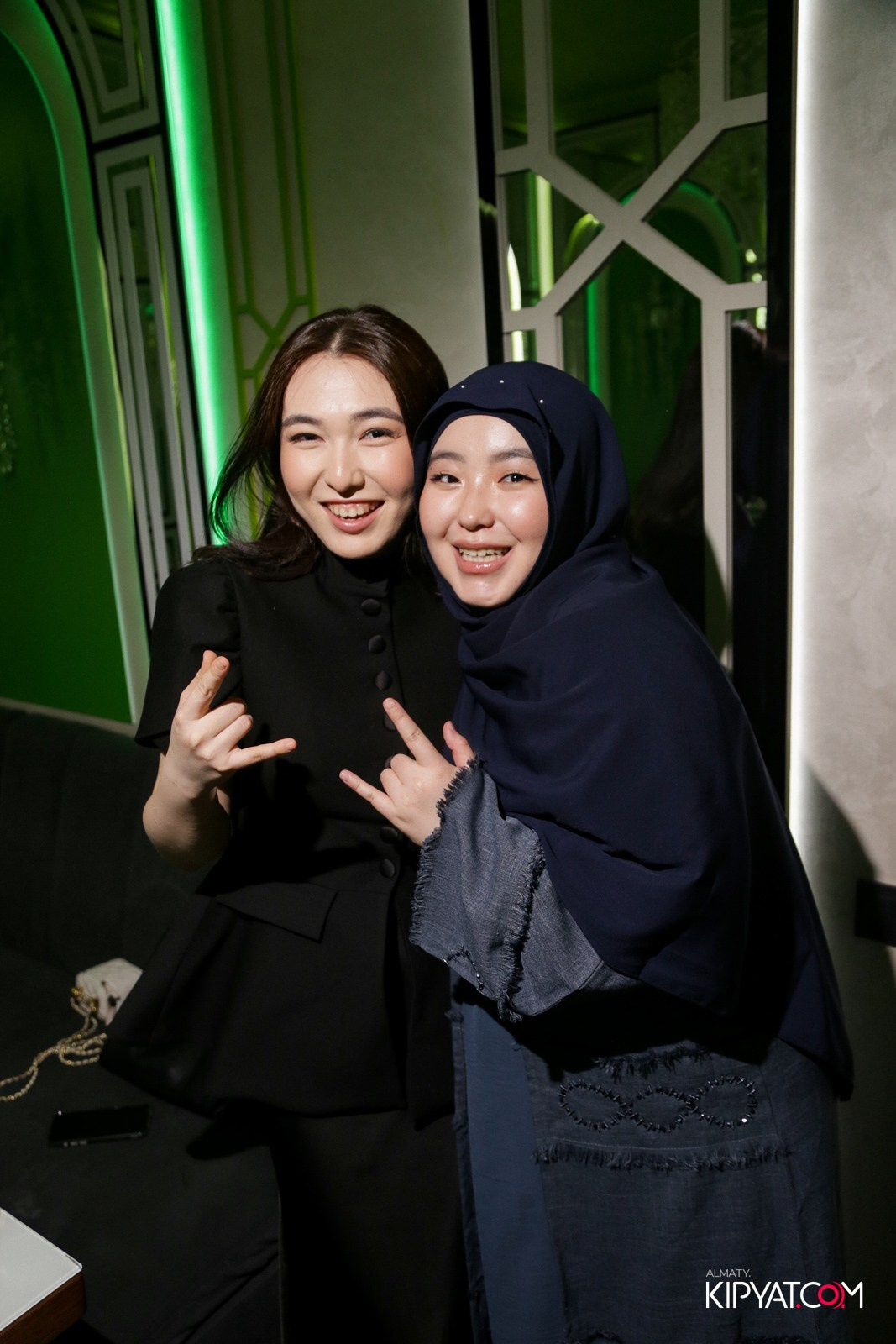 УХО И МЕДВЕДЬ НА ГАГАРИНА. КИПЯТКОМ АЛМАТЫ!