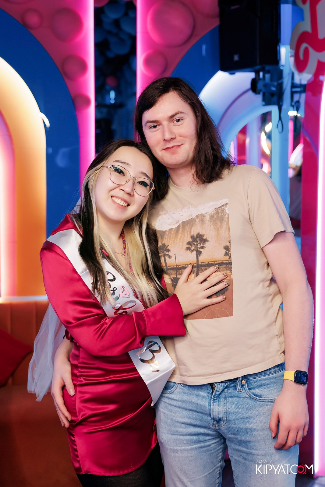 ЗАЯ, НА БИС. КИПЯТКОМ АЛМАТЫ!