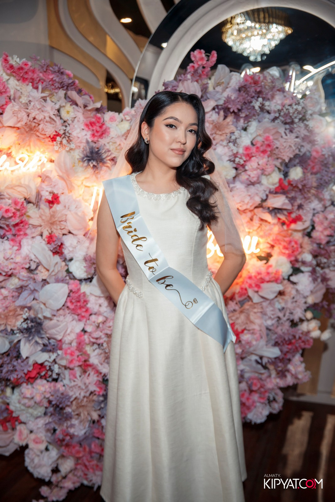 УХО И МЕДВЕДЬ НА КУРМАНГАЗЫ. КИПЯТКОМ АЛМАТЫ! Фотосъемка мероприятий в Алматы