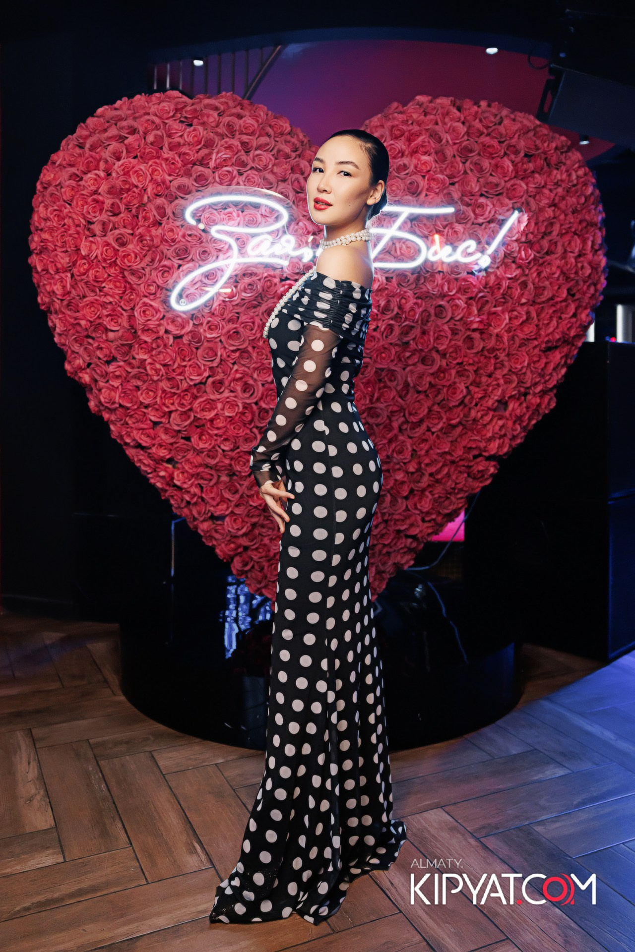 ЗАЯ, НА БИС. КИПЯТКОМ АЛМАТЫ!