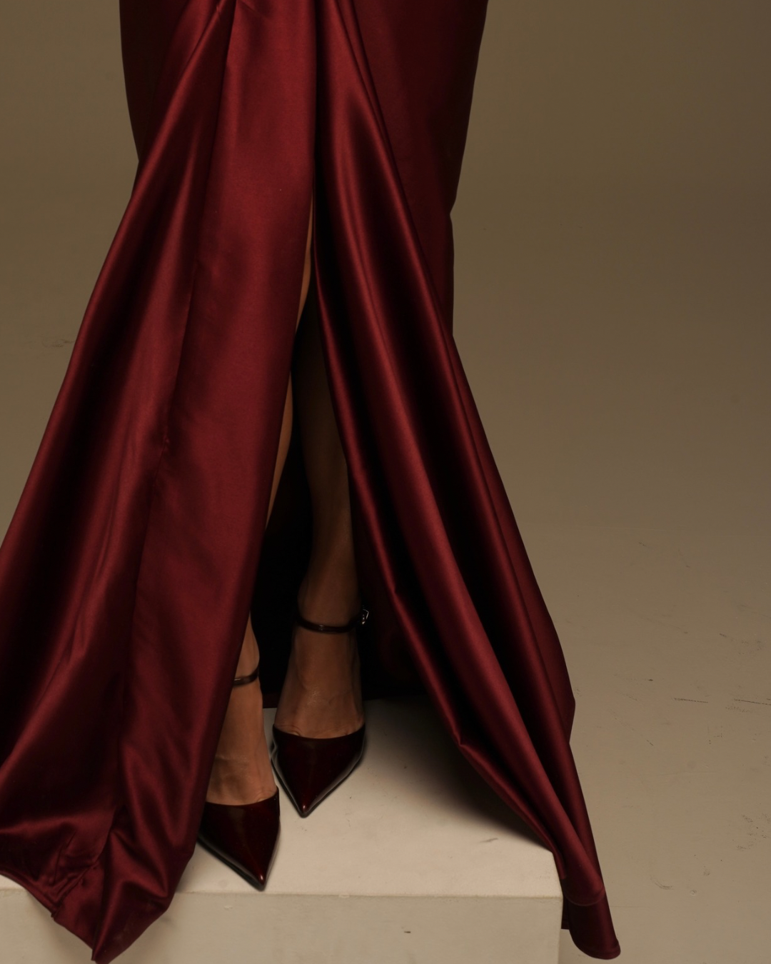 ЖЕНСКИЙ ПОРТРЕТ. Главная