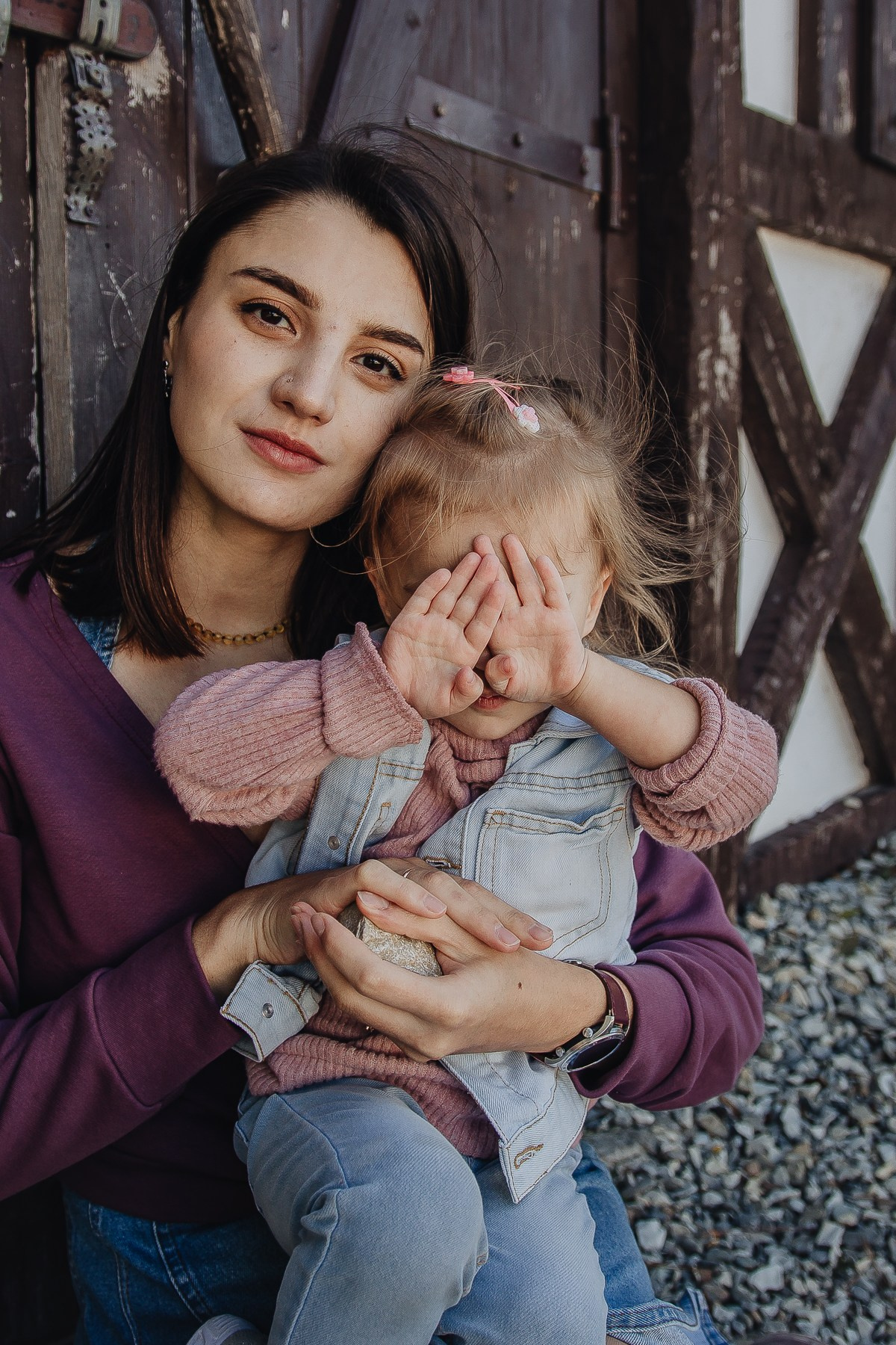 Даша с малышкой — улыбки у воды. Семейный фотограф Новороссийск, Анапа, Геленджик — Юлия Давыдова