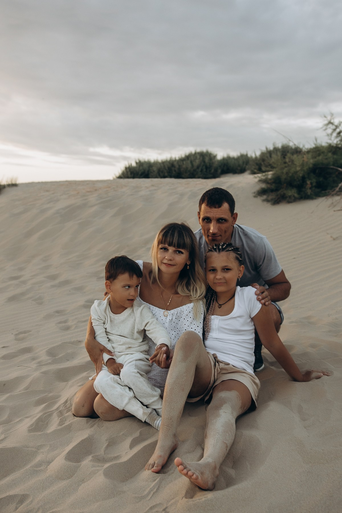 Наташа, Степан, Вика и Максим — на память о синем море и теплом песке. Семейный фотограф Новороссийск, Анапа, Геленджик — Юлия Давыдова