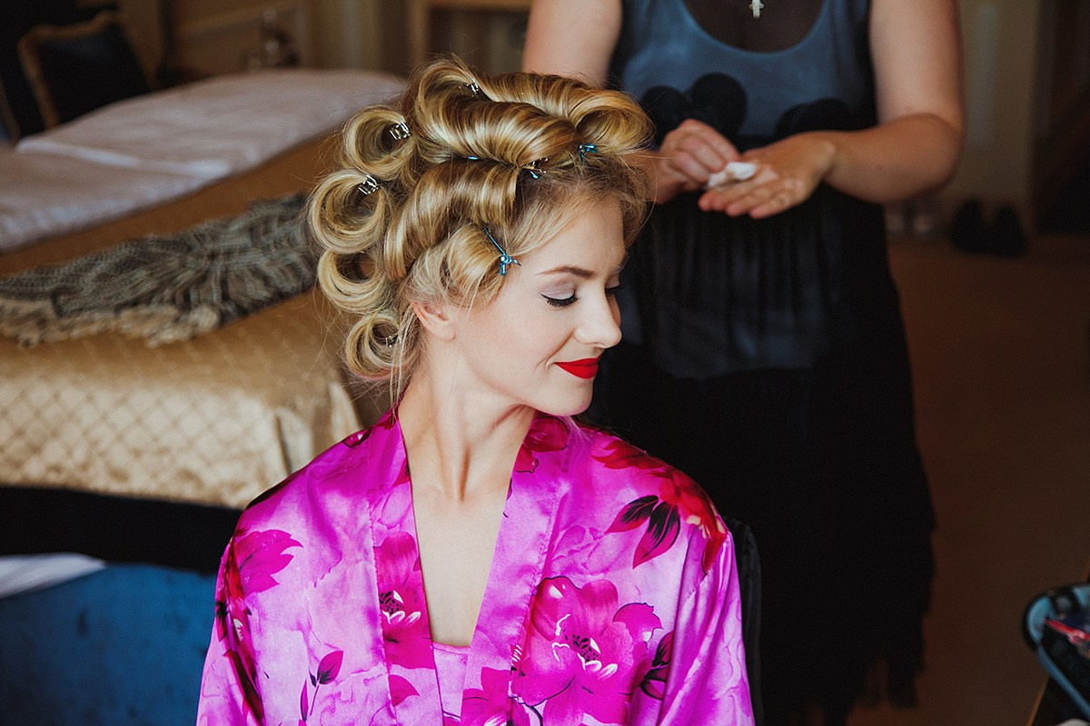 Москва. Свадебная романтическая прогулка Лены и Эндрю. Фотограф крещение венчание в Петербурге! Помогает подобрать храм и посоветовал душевного батюшку в СПб