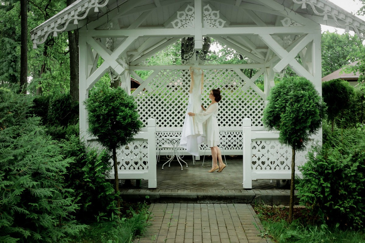 Евгения + Ники (Под дождем). Свадебные и портретный фотограф — Кирилл Зорин