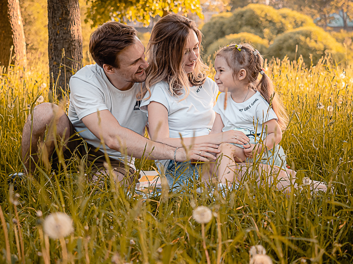 семейная фотосессия на природе, фотосессии с мужем на природе