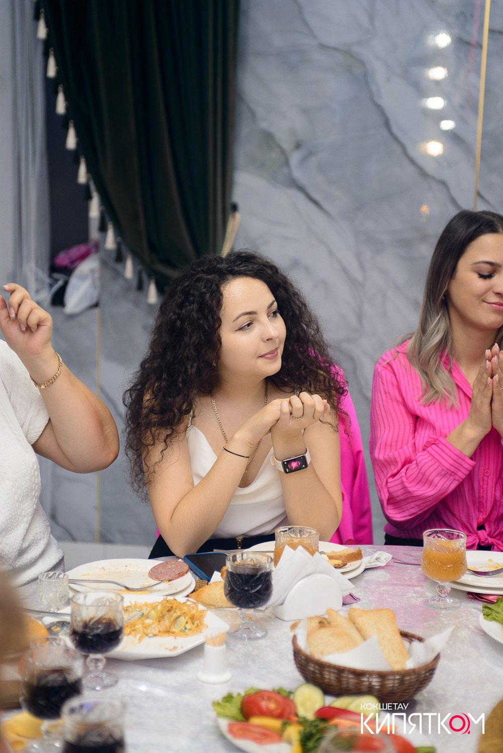 БОЛЬШОЙ ДЕВИЧНИК 5. КИПЯТКОМ КОКШЕТАУ