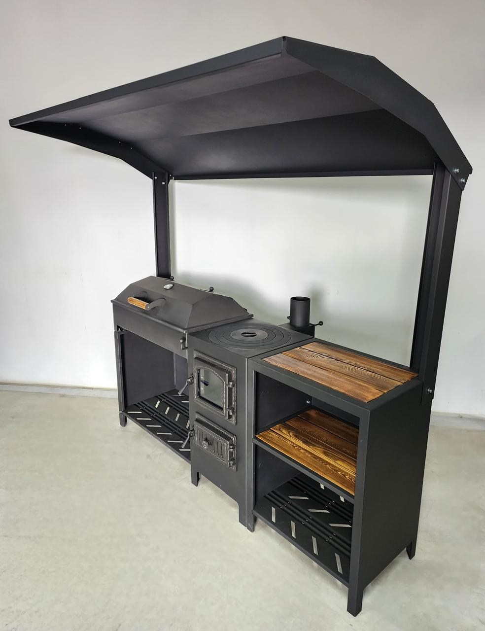 Джета с крышей, печью под казан и крышкой барбекю. Купить / заказать мангал для дома в Краснодаре от производителя «Мангал Мастер»