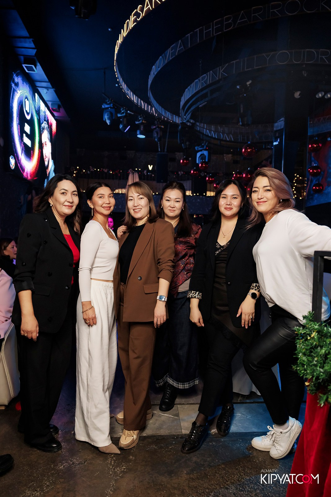 МУЗЫКАЛЬНОЕ ЛОТО В HIT RETRO. КИПЯТКОМ АЛМАТЫ! Фотосъемка мероприятий в Алматы