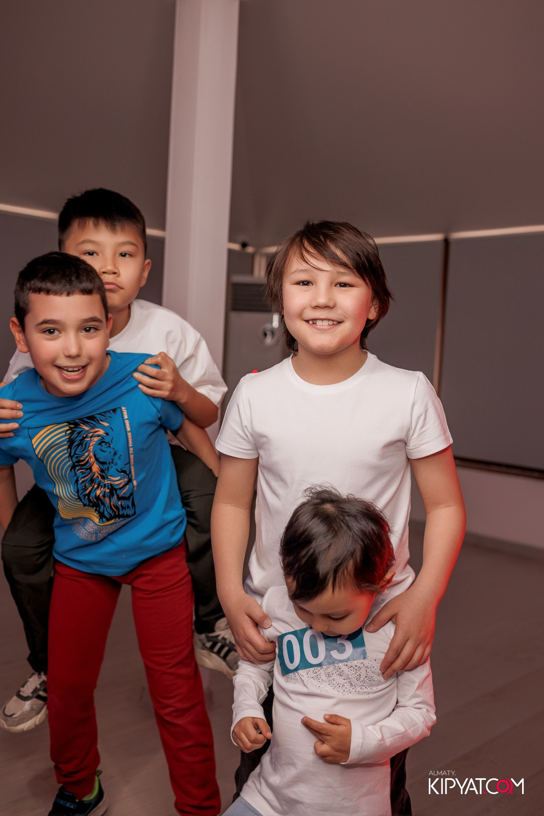 КВЕСТ-ШОУ ALAROVICH ИГРА В КАЛЬМАРА. КИПЯТКОМ АЛМАТЫ!