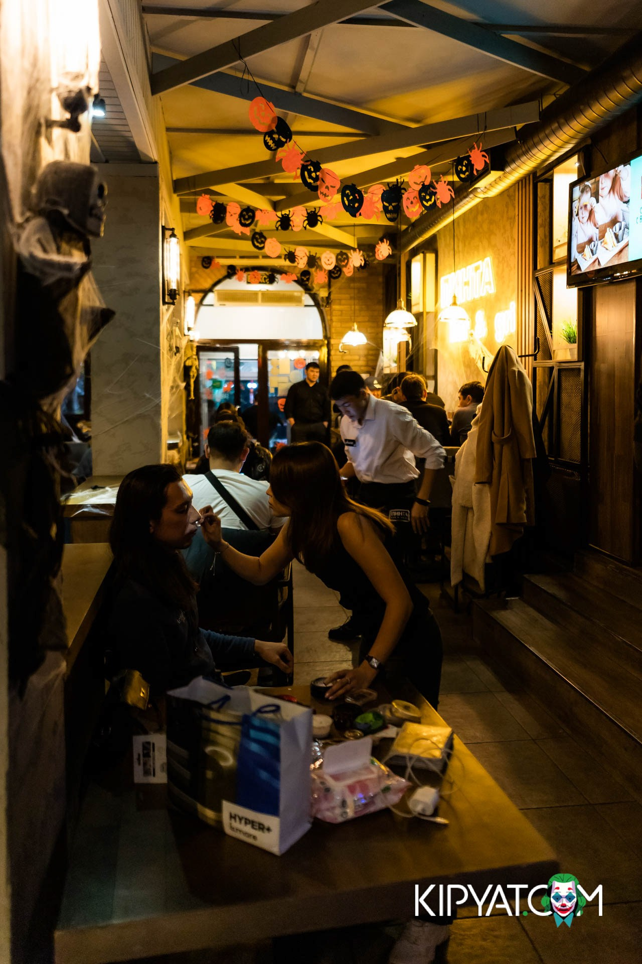 ПИНТА НА АУЭЗОВА. КИПЯТКОМ АЛМАТЫ!