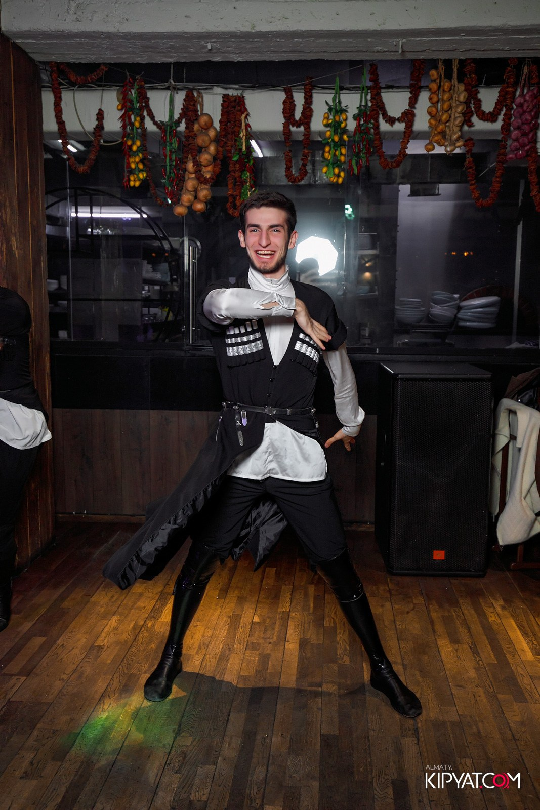 ВАХТАНГУРИ. КИПЯТКОМ АЛМАТЫ!