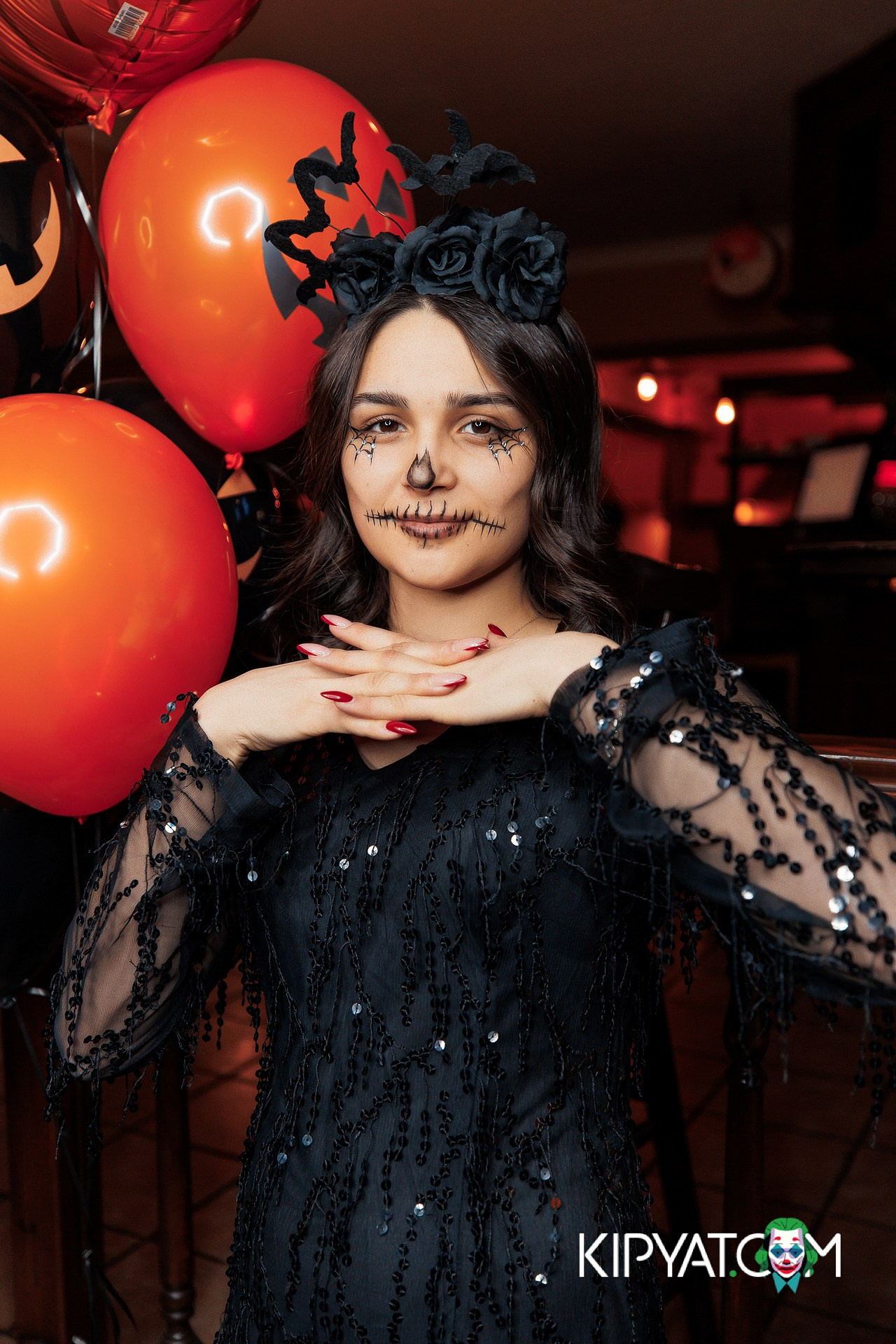 DICKENS RESTAURANT & BAR. КИПЯТКОМ АЛМАТЫ!