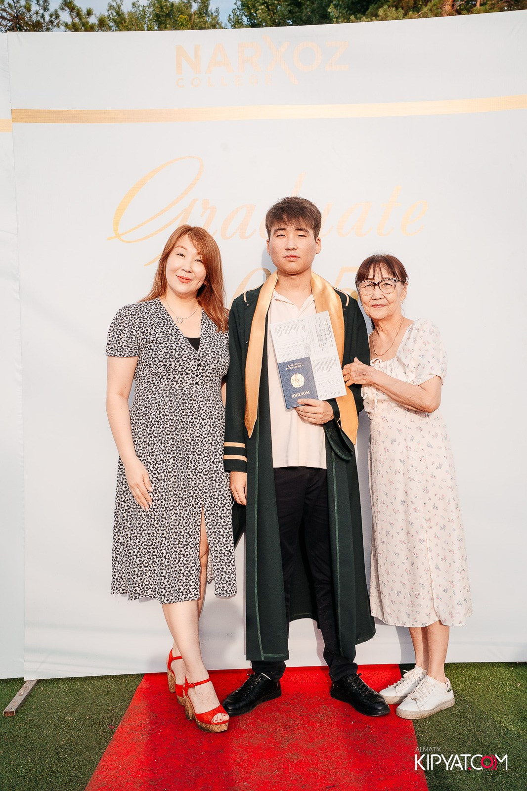 ВРУЧЕНИЕ ДИПЛОМОВ — НАРХОЗ КОЛЛЕДЖ. Part 2. КИПЯТКОМ АЛМАТЫ!