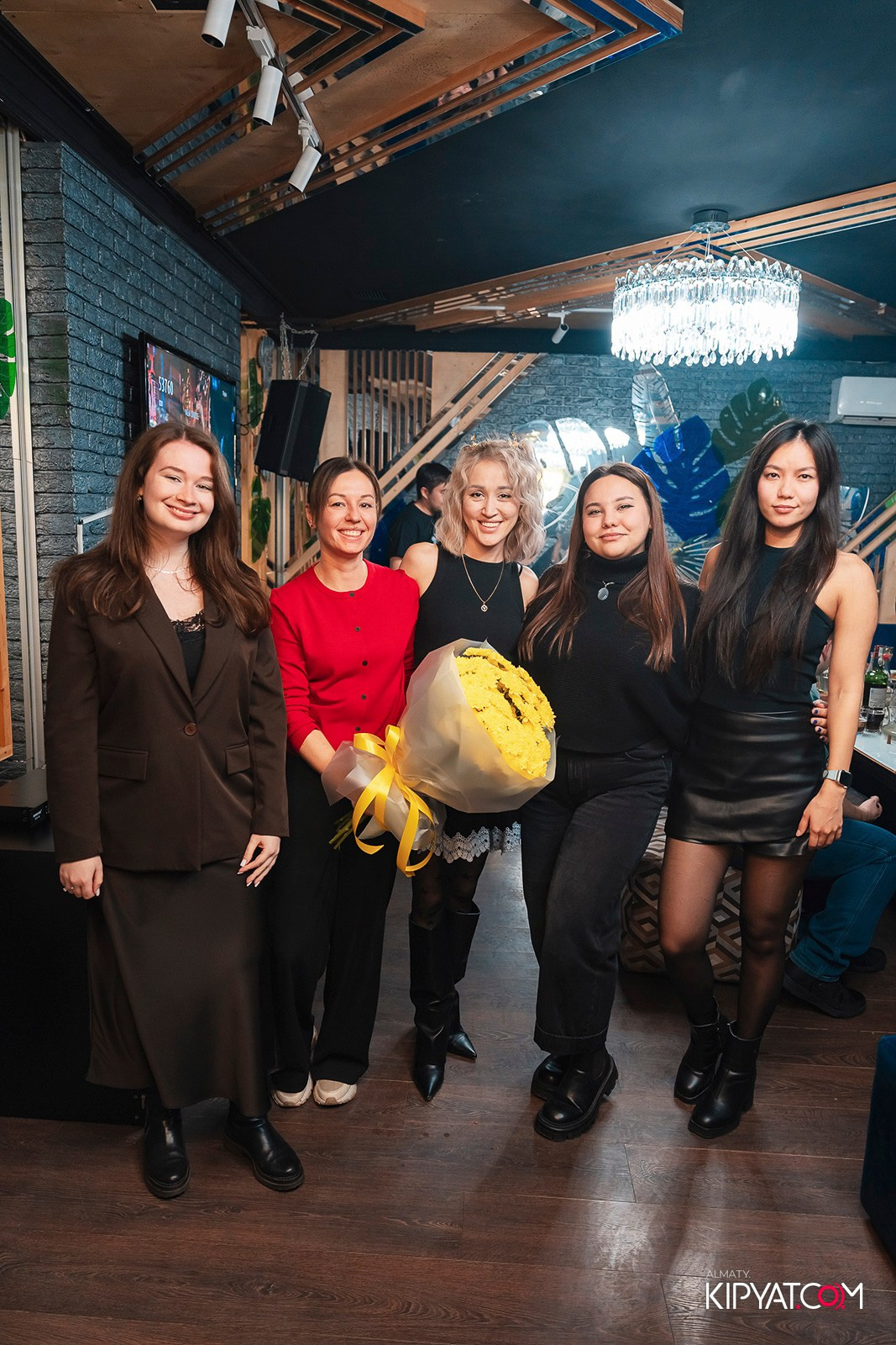 УХО И МЕДВЕДЬ НА ГАГАРИНА. КИПЯТКОМ АЛМАТЫ!