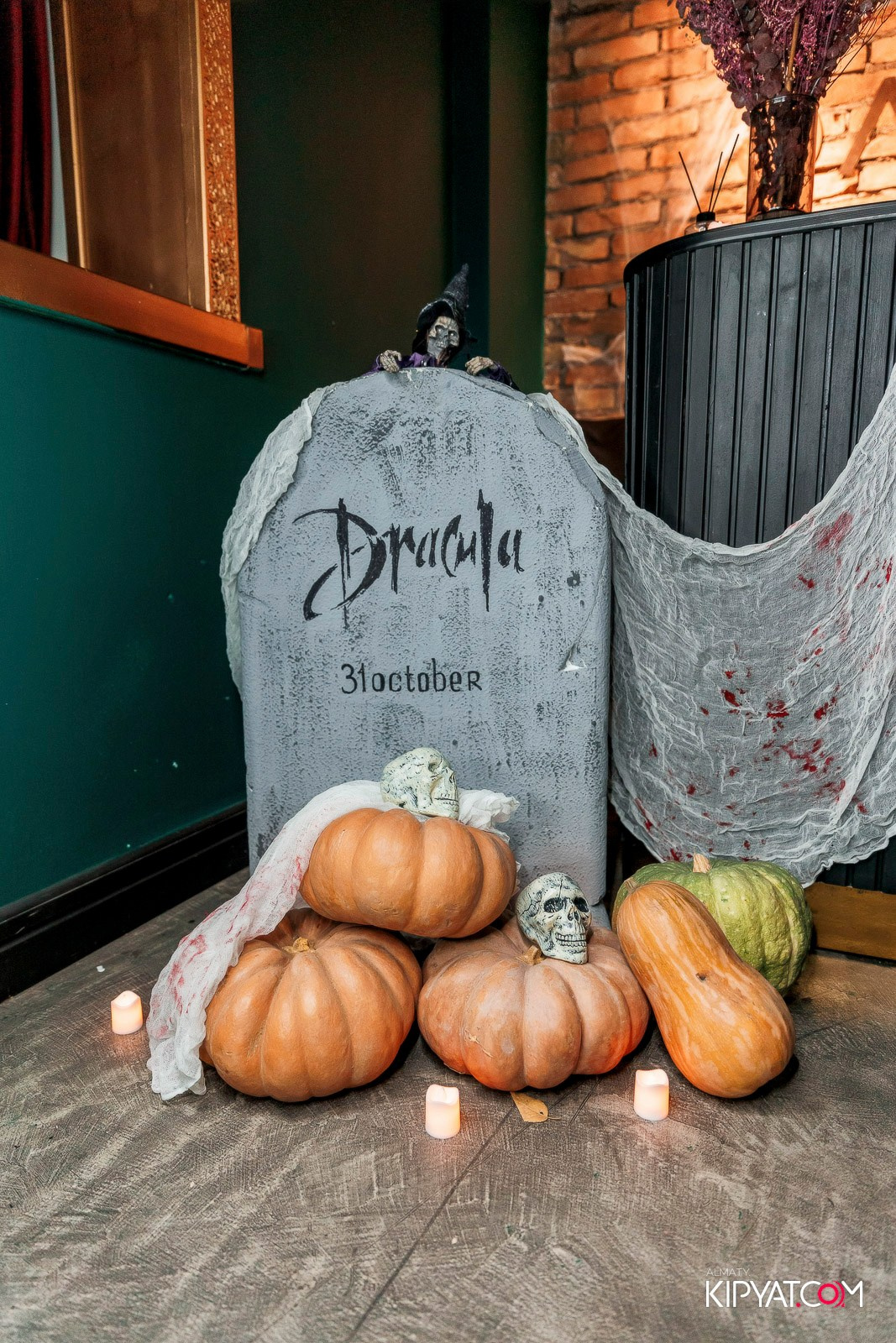 HALLOWEEN PARTY — OLOVO BAR НА ДОСТЫК. КИПЯТКОМ АЛМАТЫ!