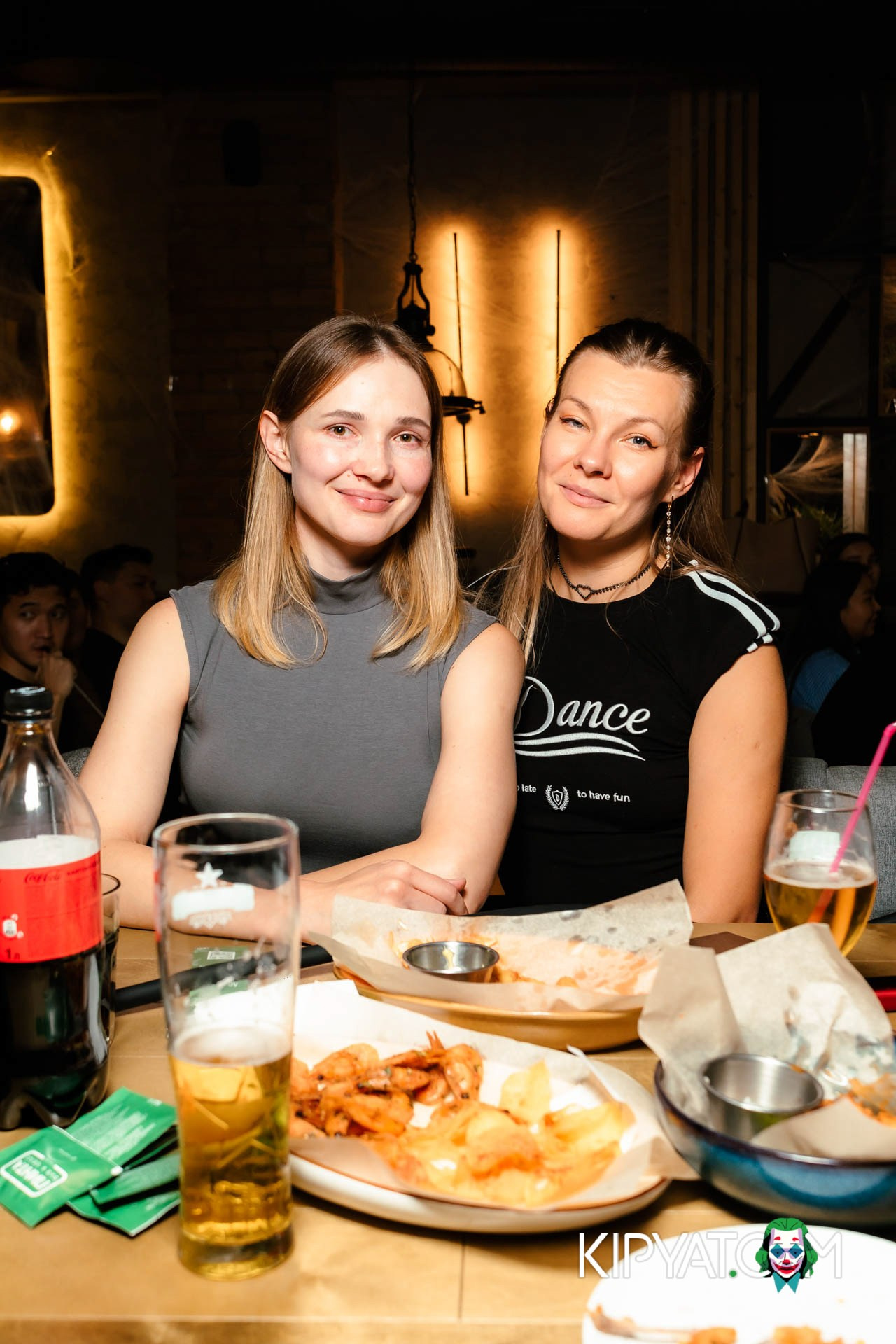 ПИНТА НА АУЭЗОВА. КИПЯТКОМ АЛМАТЫ!