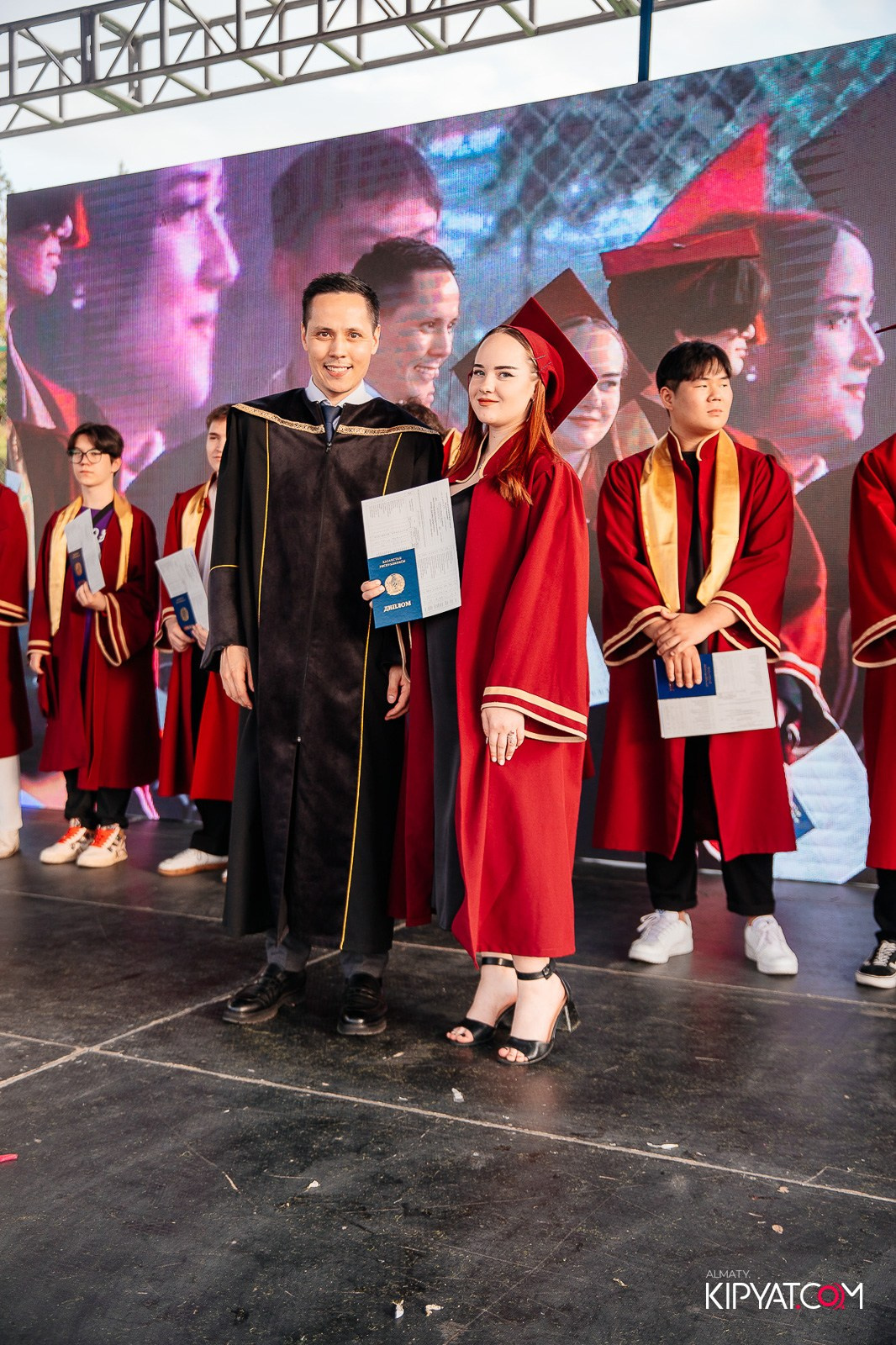 ВРУЧЕНИЕ ДИПЛОМОВ — НАРХОЗ КОЛЛЕДЖ. Part 4. КИПЯТКОМ АЛМАТЫ!