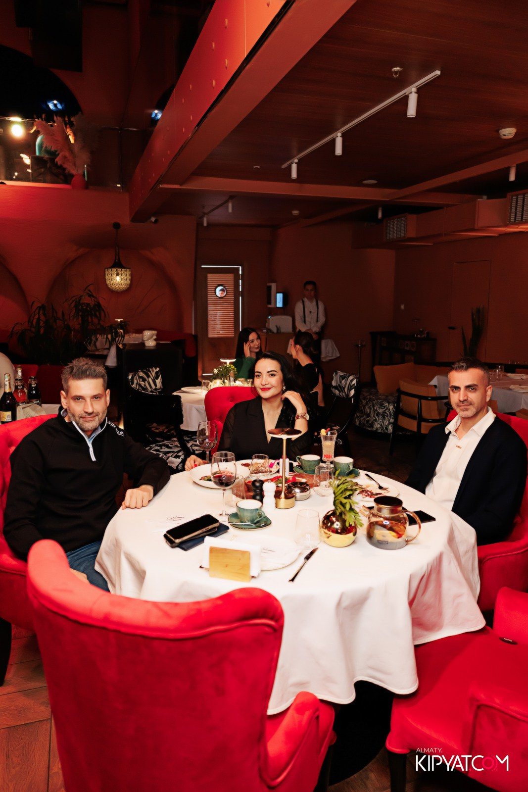 SAVAYA RESTAURANT. КИПЯТКОМ АЛМАТЫ!