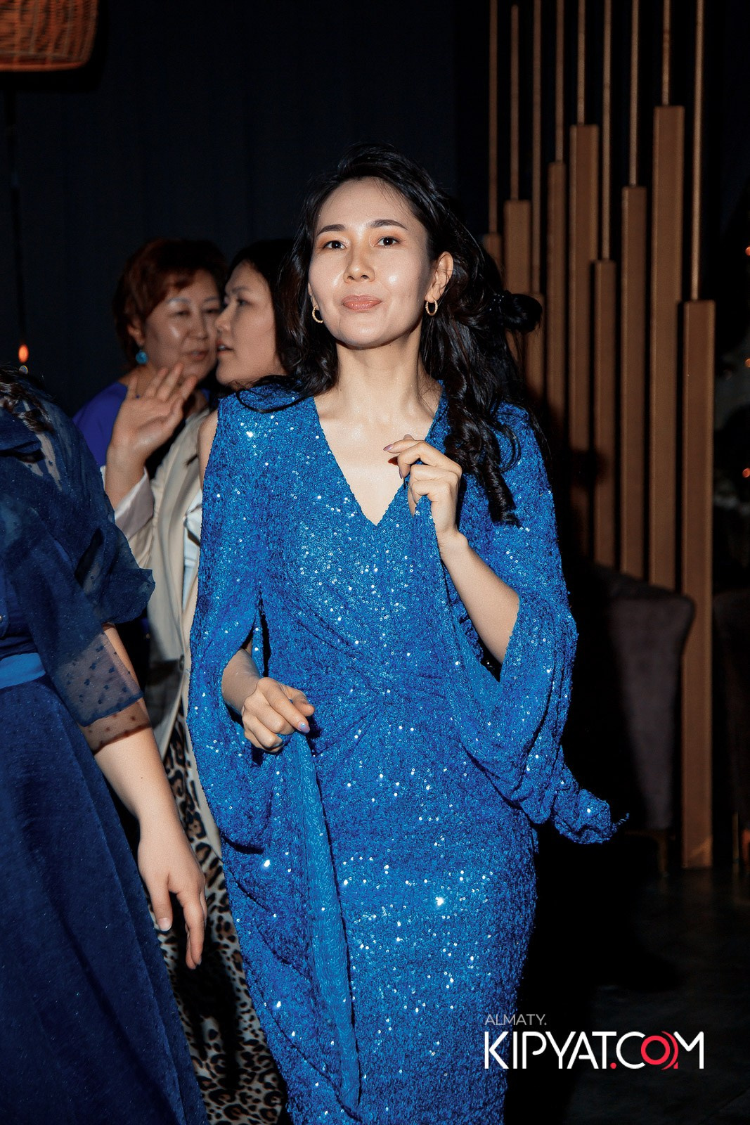 КАФЕ ЖАСМИН НА ЯССАУИ. КИПЯТКОМ АЛМАТЫ!