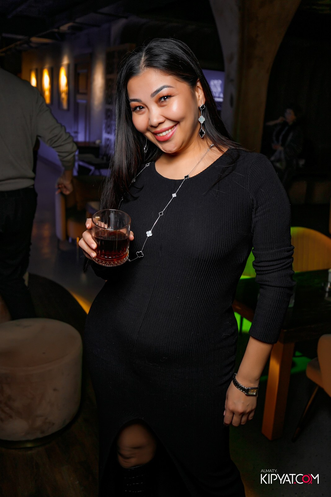 LAUREATE GRAND CAFE. КИПЯТКОМ АЛМАТЫ!