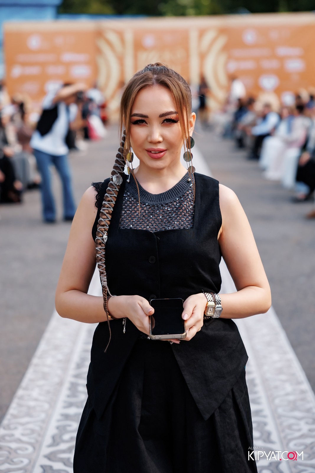 KANG REN TANG. КИПЯТКОМ АЛМАТЫ!