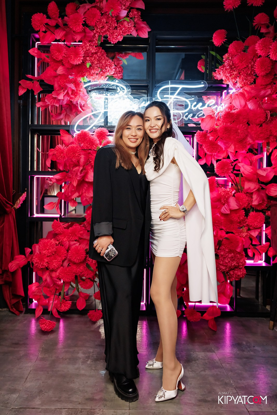 ЗАЯ, НА БИС. КИПЯТКОМ АЛМАТЫ!