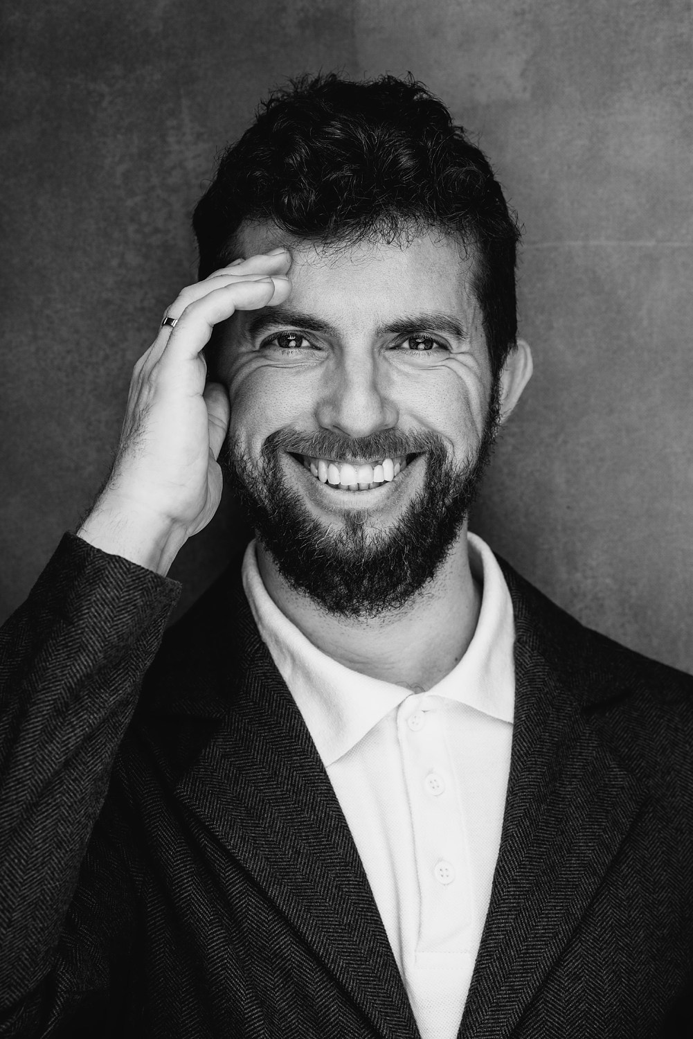 U-ray: Художественный чёрно-белый портрет. U-ray