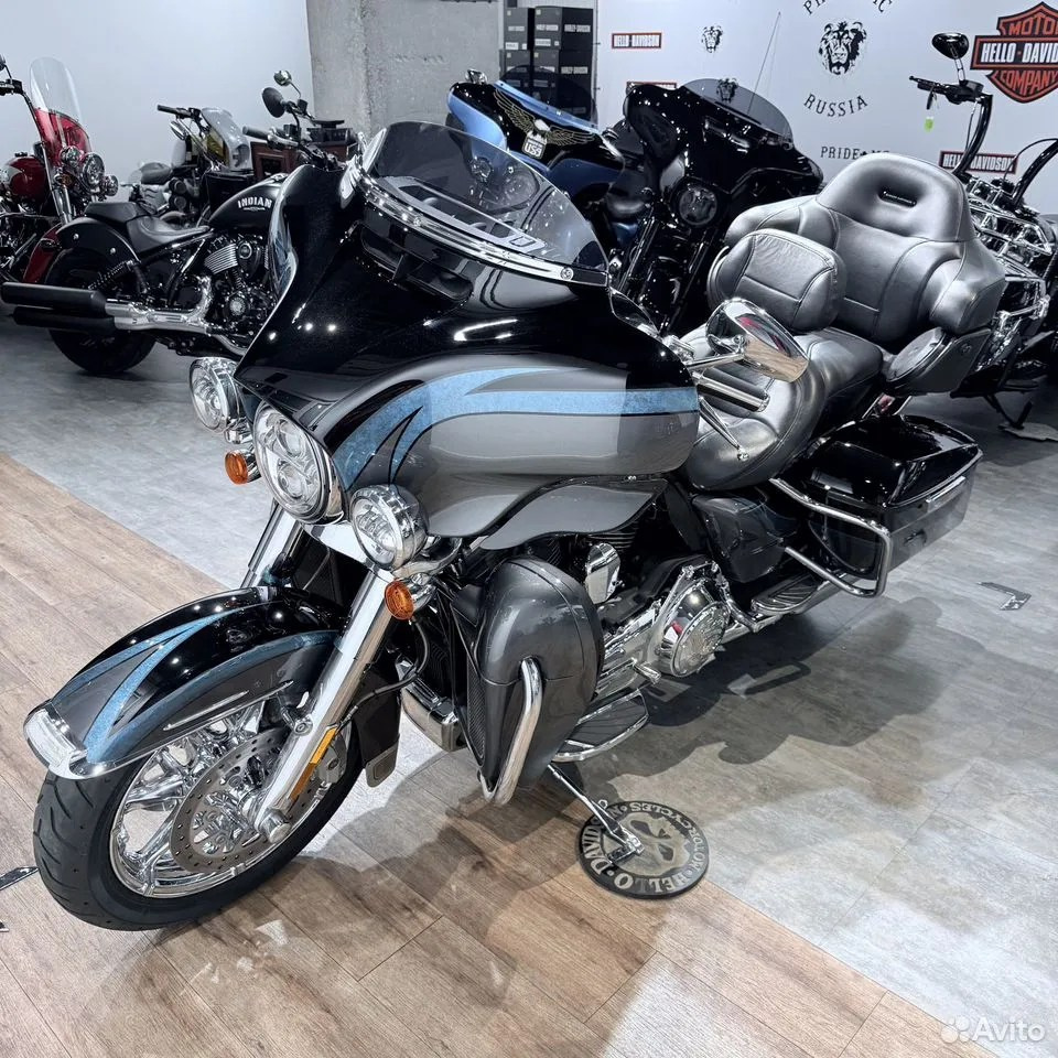 2015 CVO Electrа Glidе Limitеd 110 Carbon Сhаrсоаl. Hello Davidson, Москва. Только хорошие мотоциклы…