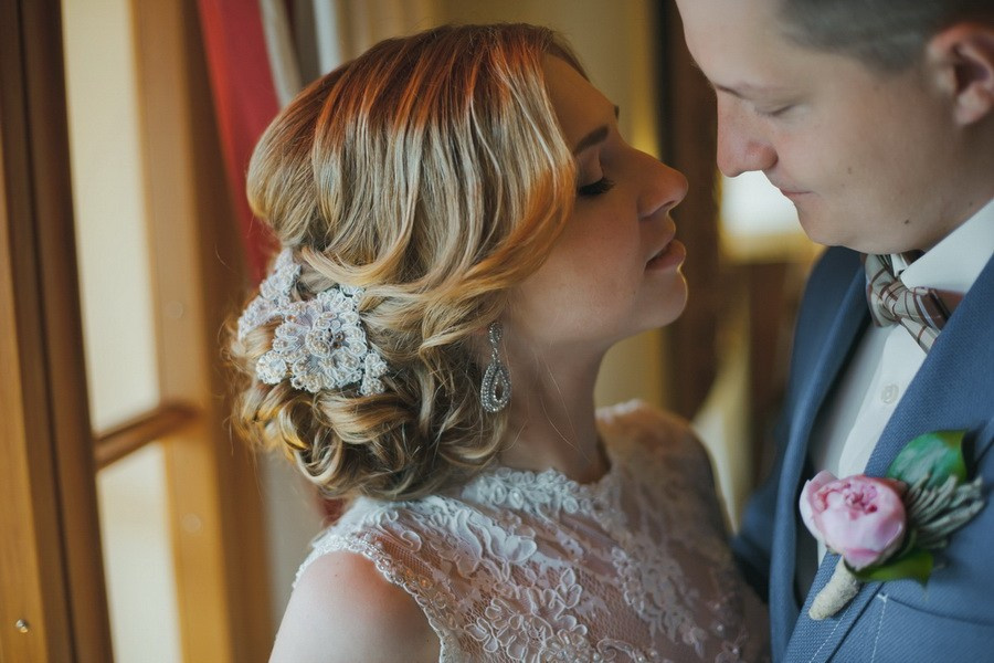 Свадебная прогулка по Санкт-Петербургу. Фотограф крещение венчание в Петербурге! Помогает подобрать храм и посоветовал душевного батюшку в СПб