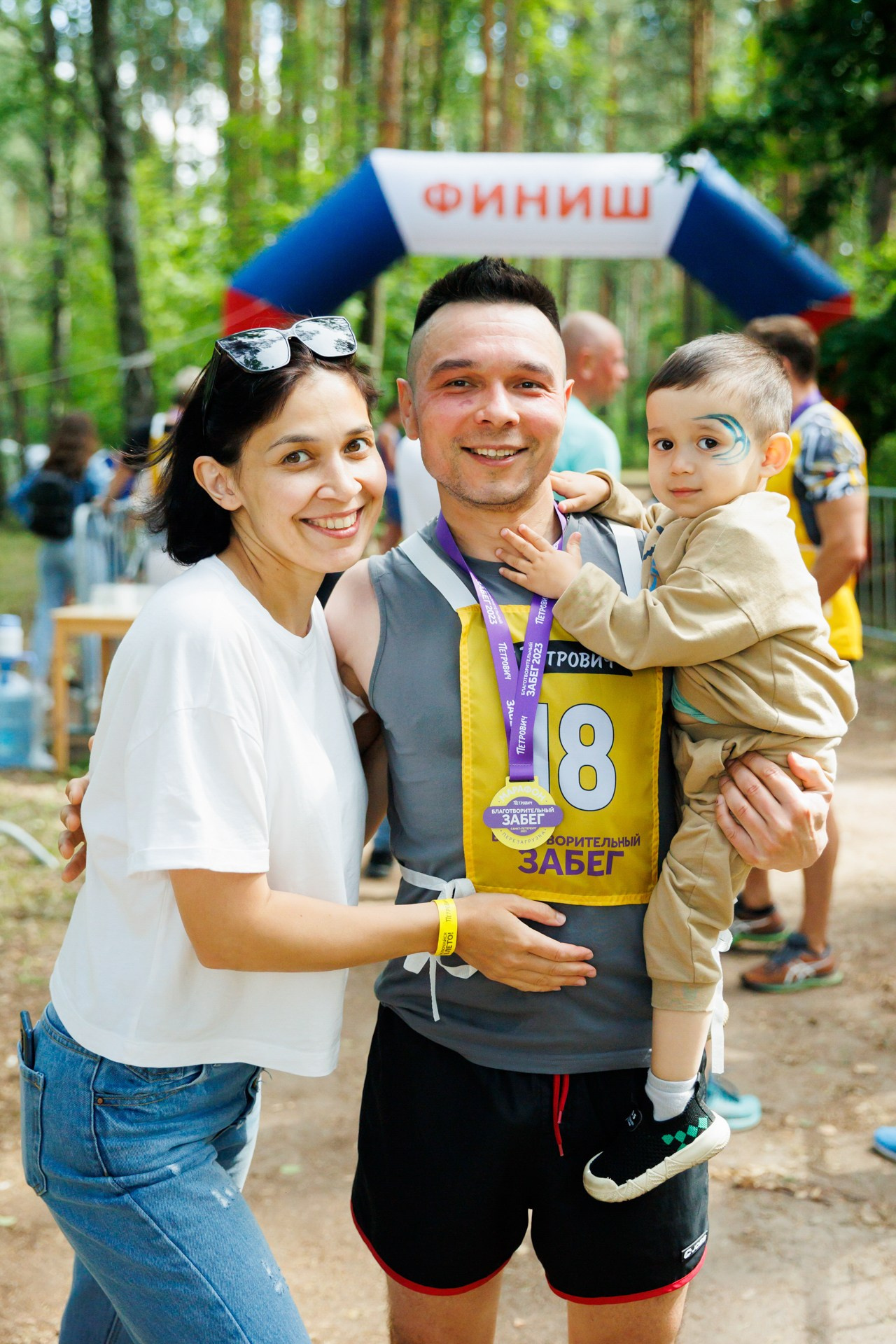 Командообразующее. Фотограф событий, Максим Романенко